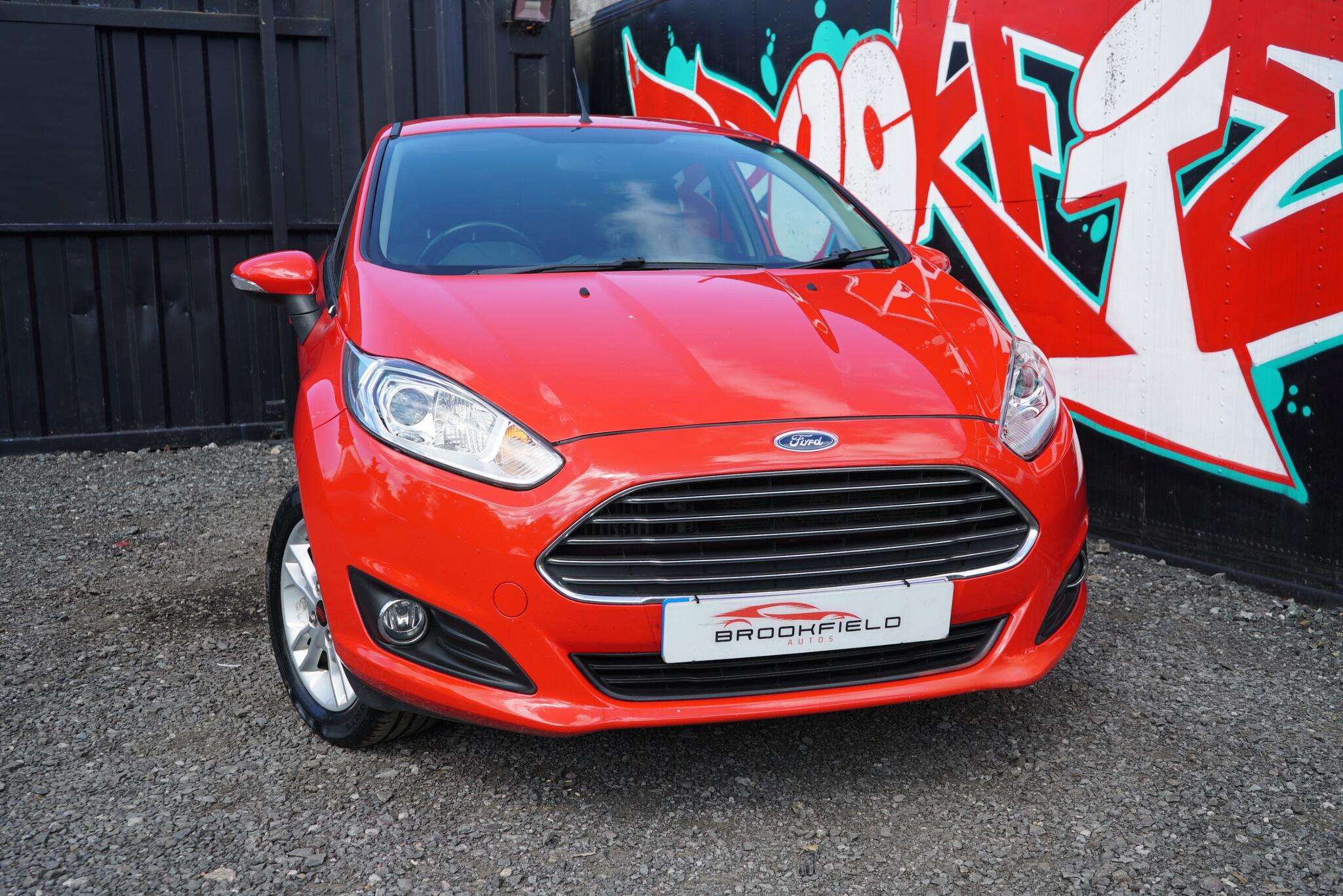 A 2015 FORD FIESTA 1.0T EcoBoost Zetec Hatchback 5dr Petrol Manual Euro 5 (s/s) (100 ps) A 2015 FORD FIESTA 1.0T EcoBoost Zetec Hatchback 5dr Petrol Manual Euro 5 (s/s) (100 ps)