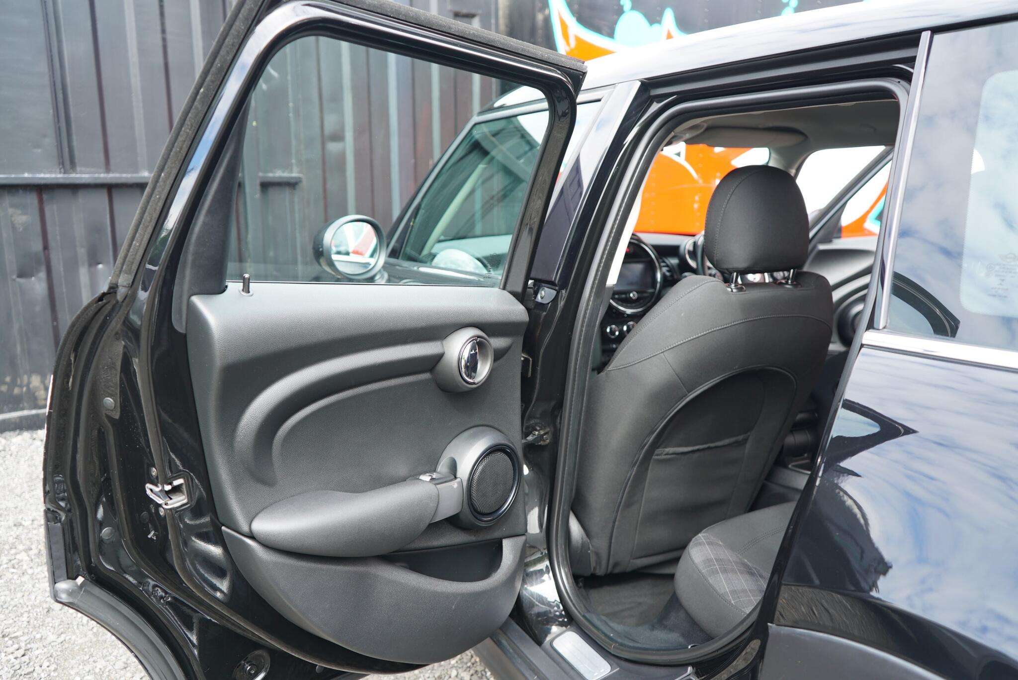 2015 MINI HATCH 2015 MINI HATCH