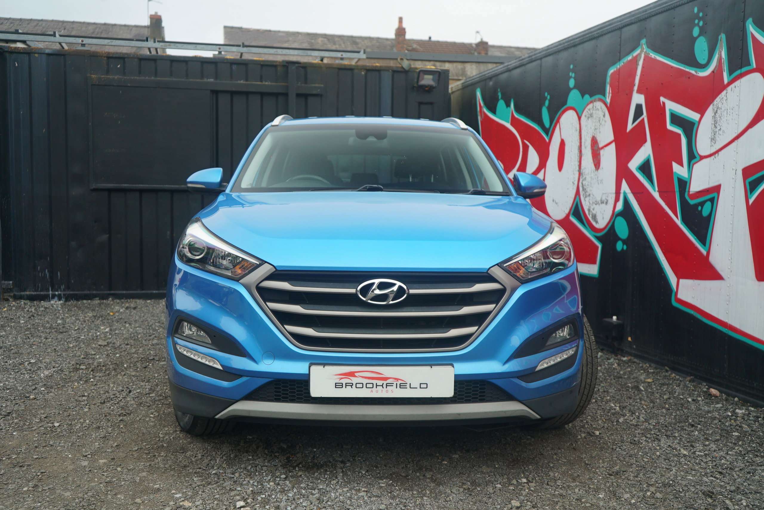 A 2017 HYUNDAI TUCSON 1.6 GDi Blue Drive SE Nav SUV 5dr Petrol Manual Euro 6 (s/s) (132 ps) A 2017 HYUNDAI TUCSON 1.6 GDi Blue Drive SE Nav SUV 5dr Petrol Manual Euro 6 (s/s) (132 ps)