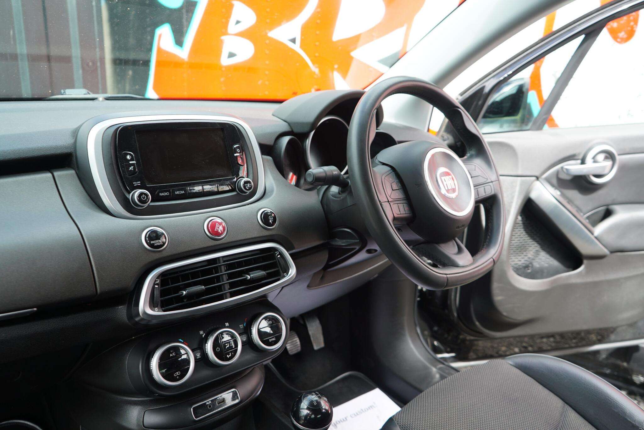 2017 FIAT 500X 2017 FIAT 500X