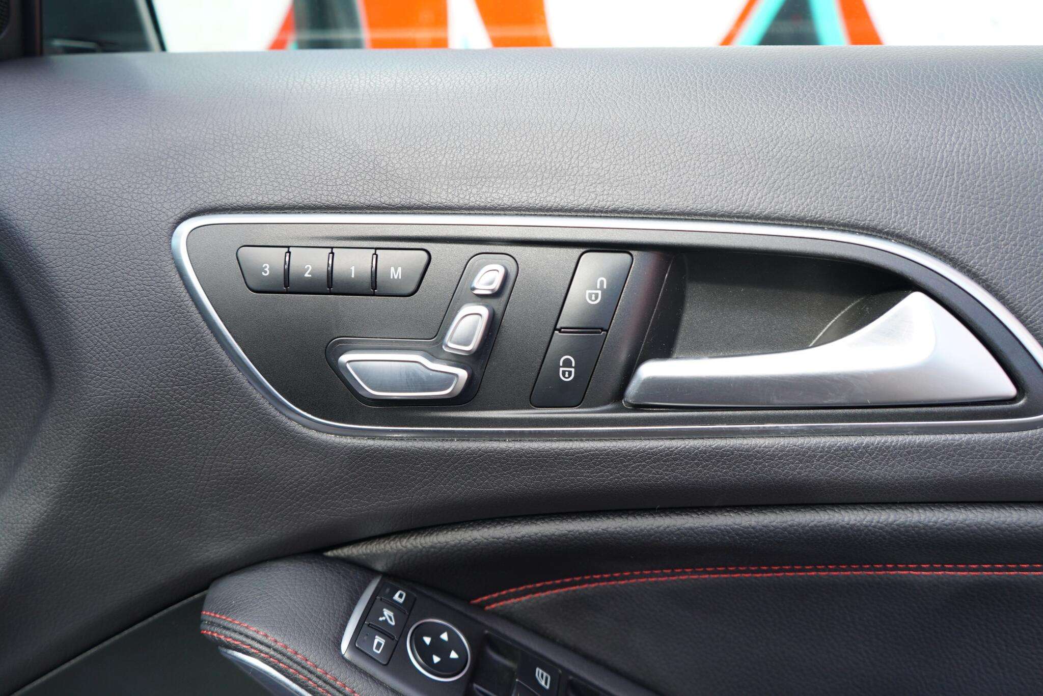 2016 MERCEDES-BENZ A CLASS 2016 MERCEDES-BENZ A CLASS