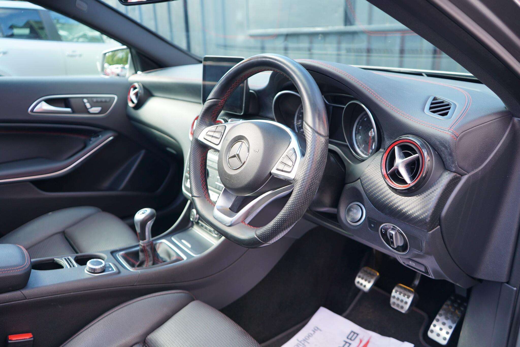 2016 MERCEDES-BENZ A CLASS 2016 MERCEDES-BENZ A CLASS