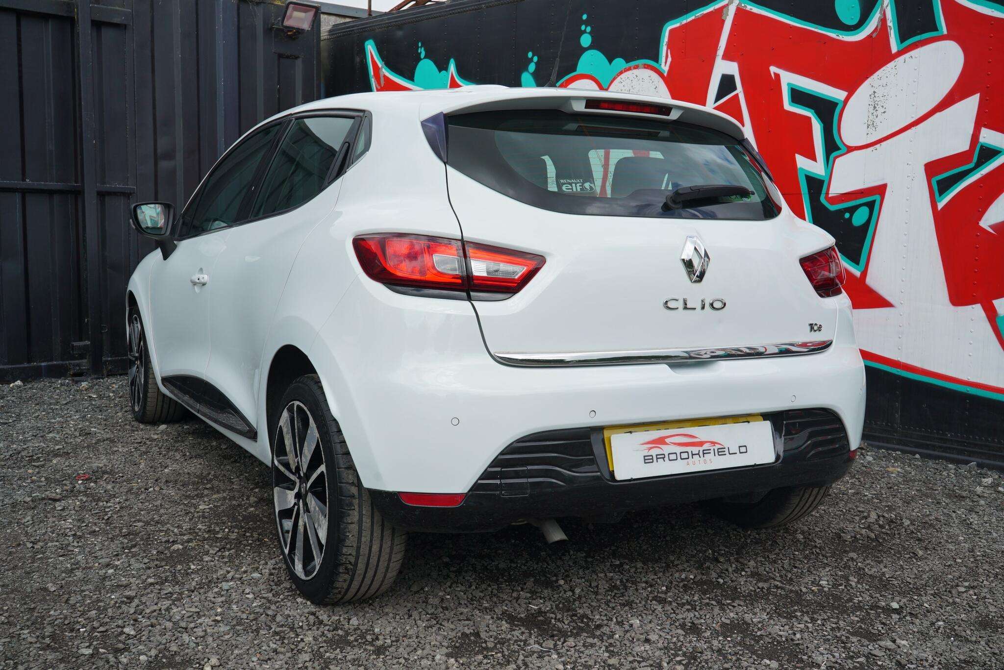 2016 RENAULT CLIO 2016 RENAULT CLIO