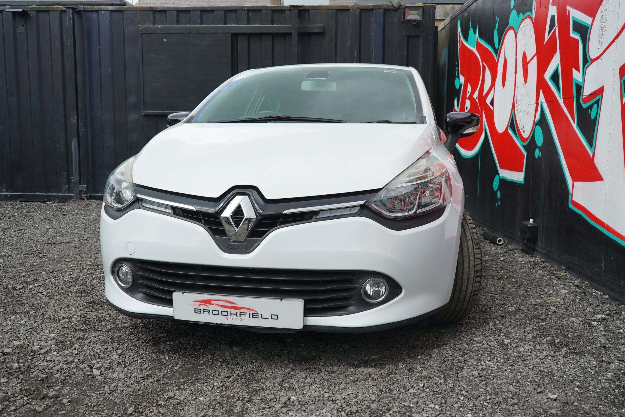 2016 RENAULT CLIO 2016 RENAULT CLIO