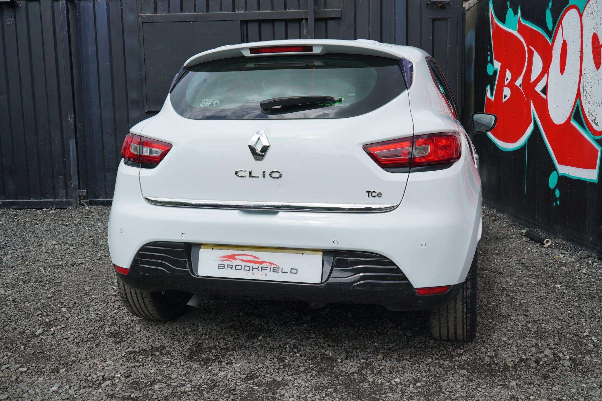2016 RENAULT CLIO 2016 RENAULT CLIO