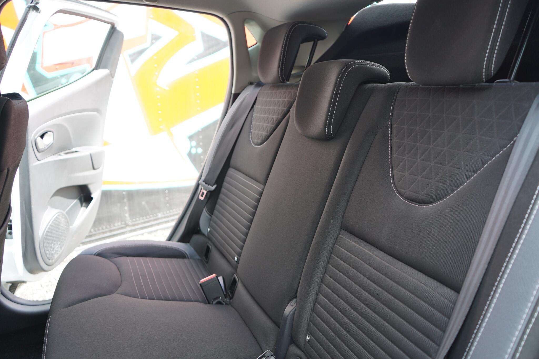 2016 RENAULT CLIO 2016 RENAULT CLIO