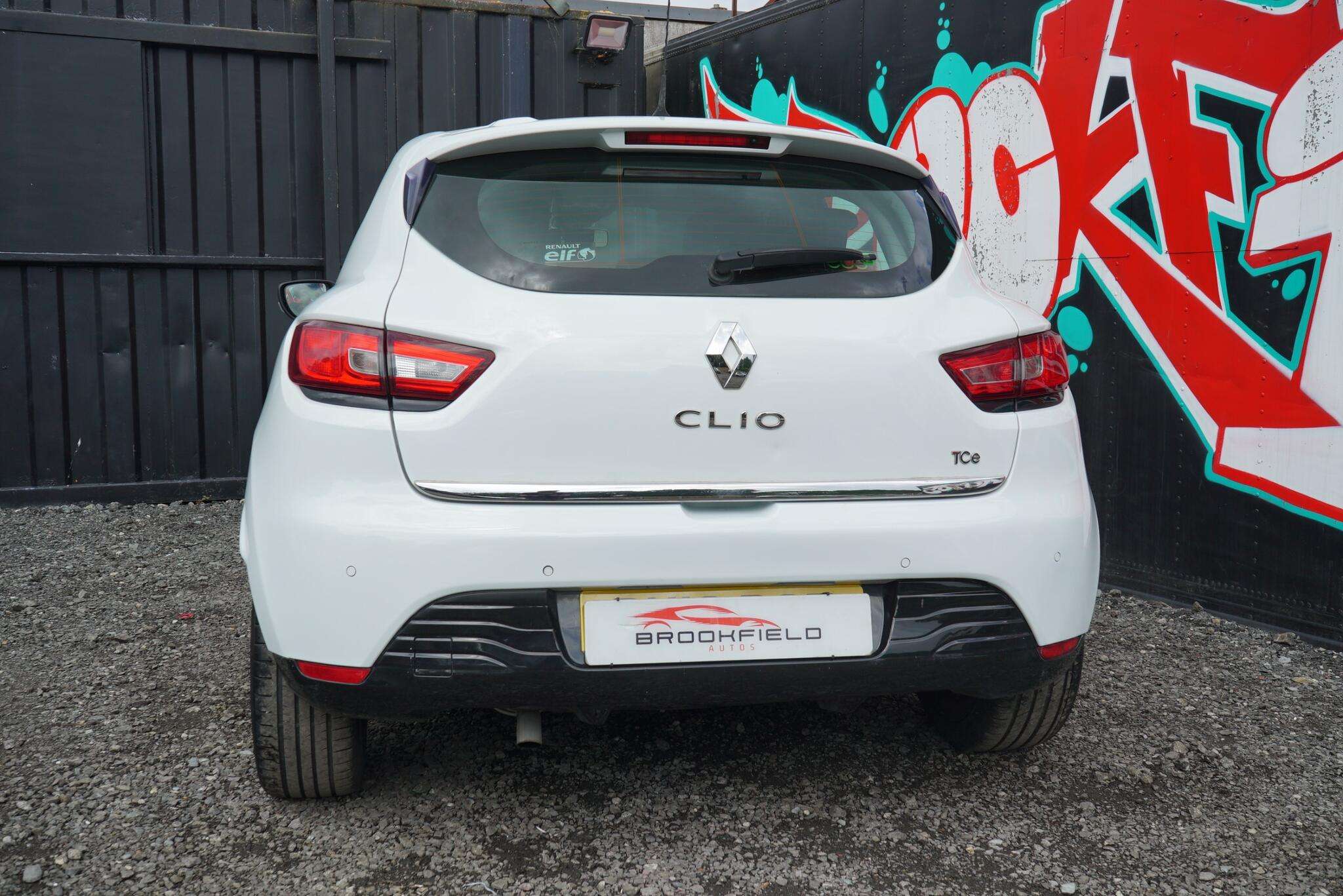 2016 RENAULT CLIO 2016 RENAULT CLIO