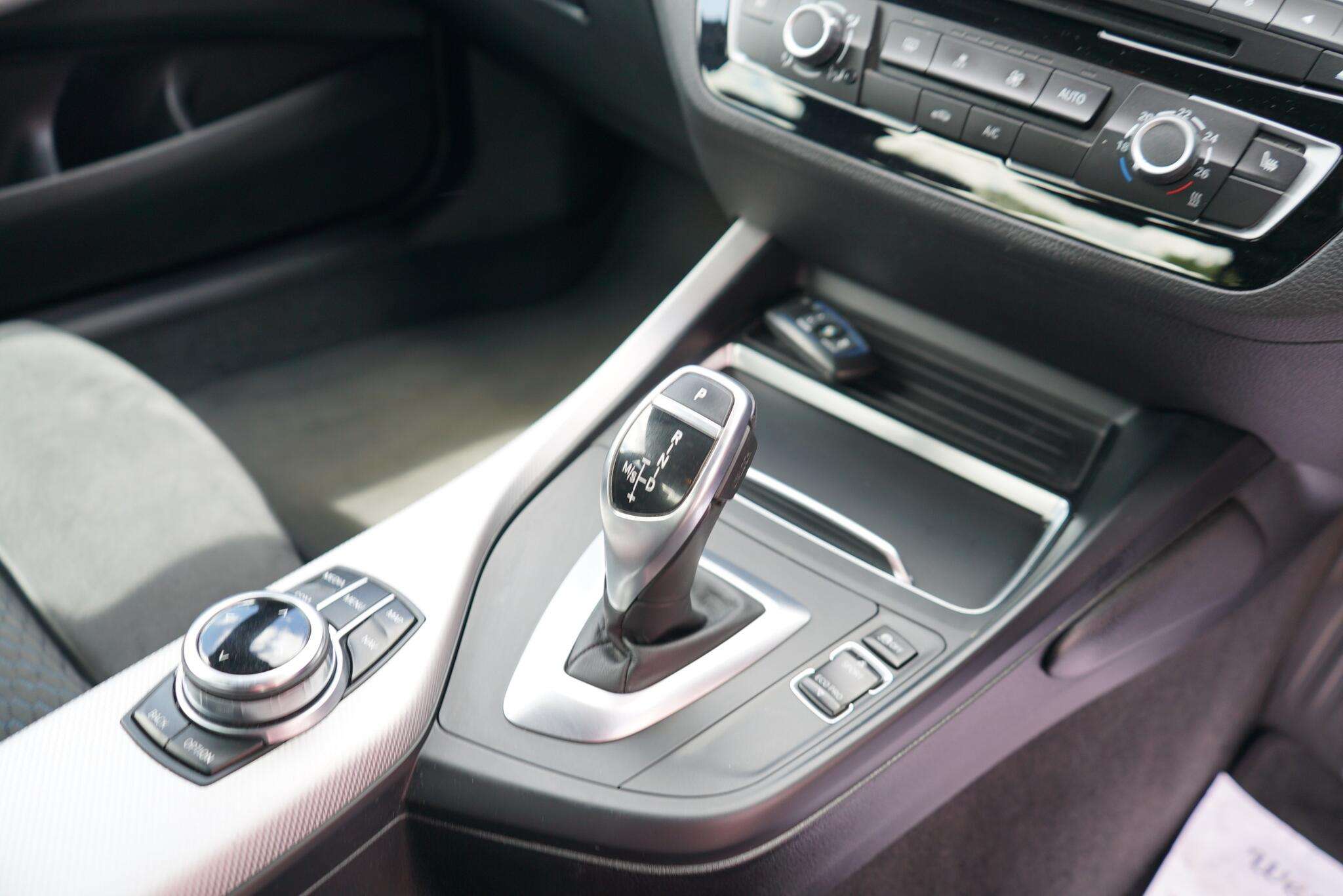 2018 BMW 2 SERIES 2018 BMW 2 SERIES