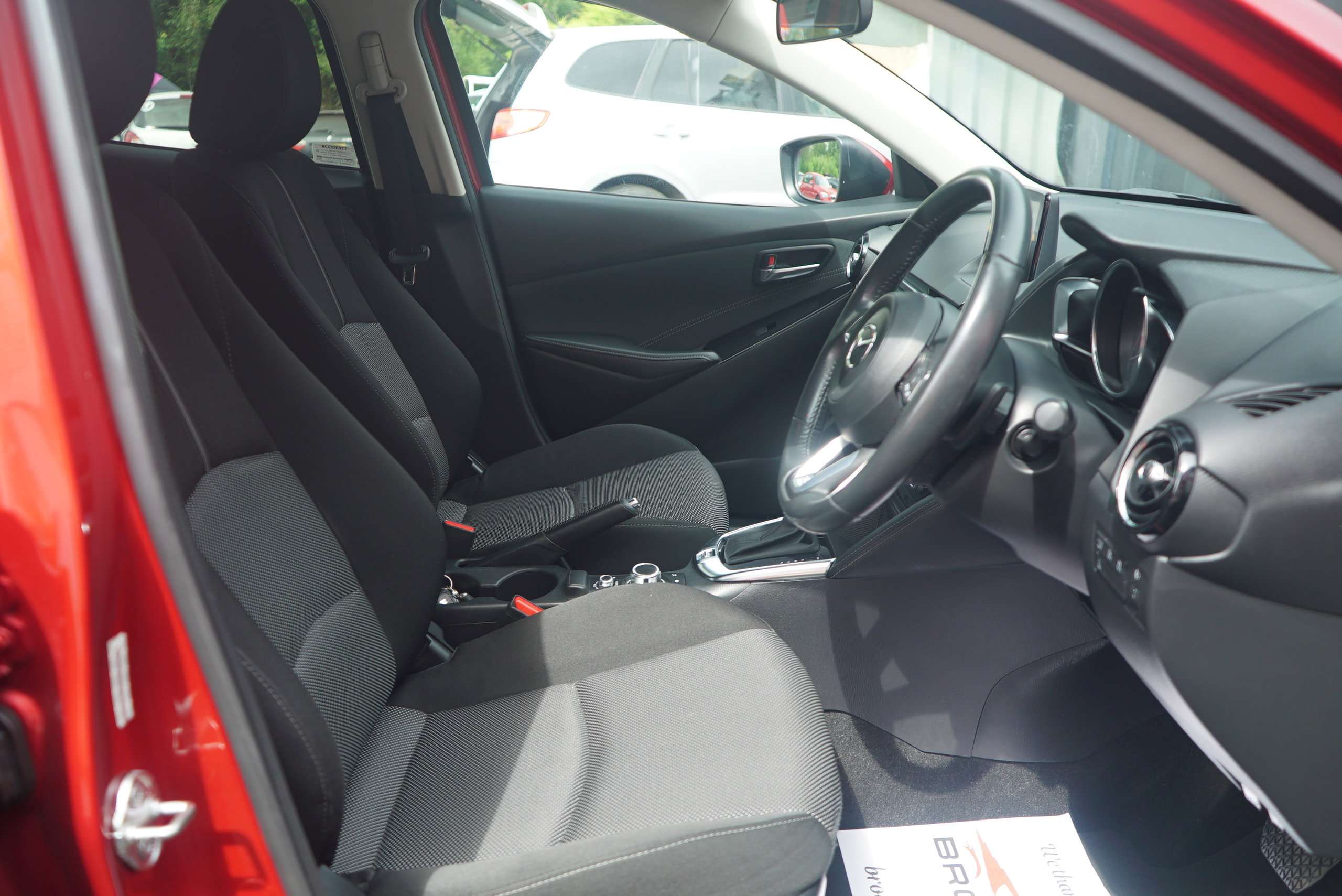 2018 MAZDA MAZDA2 2018 MAZDA MAZDA2