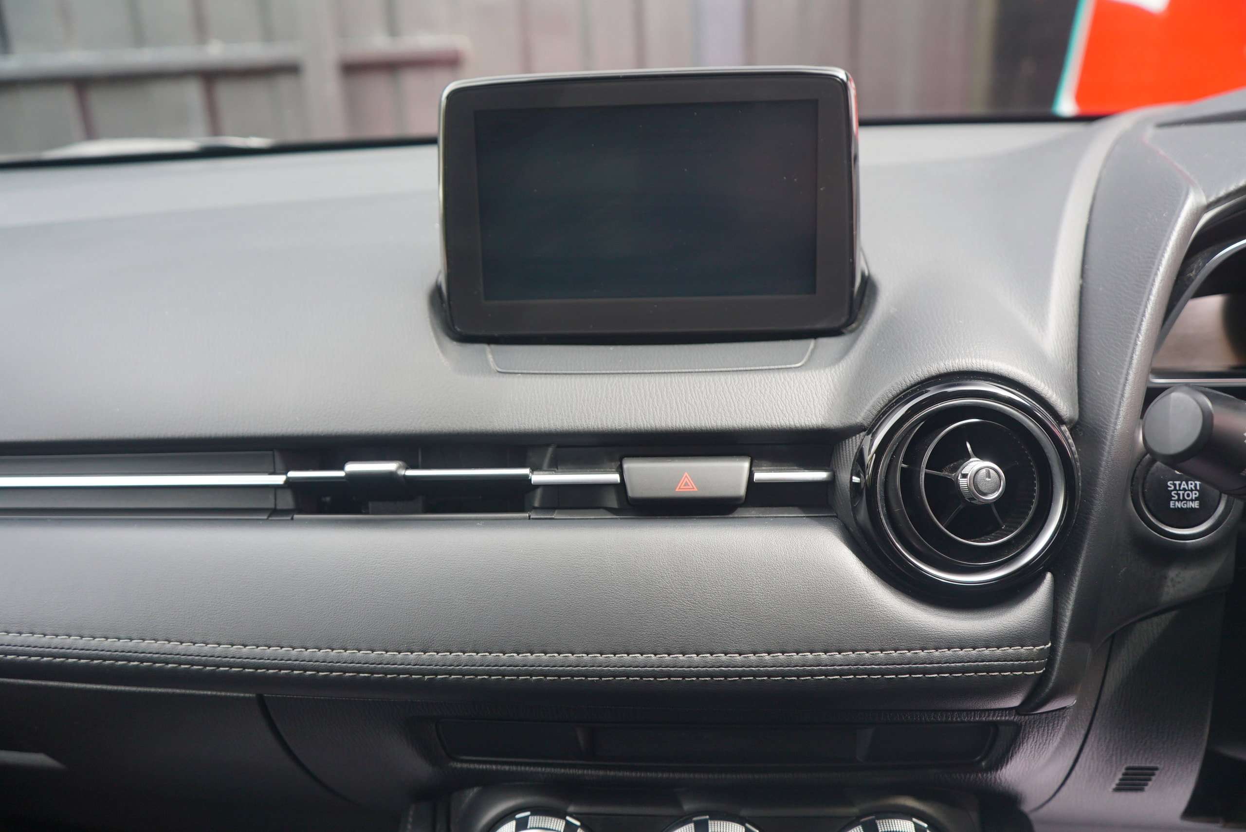 2018 MAZDA MAZDA2 2018 MAZDA MAZDA2