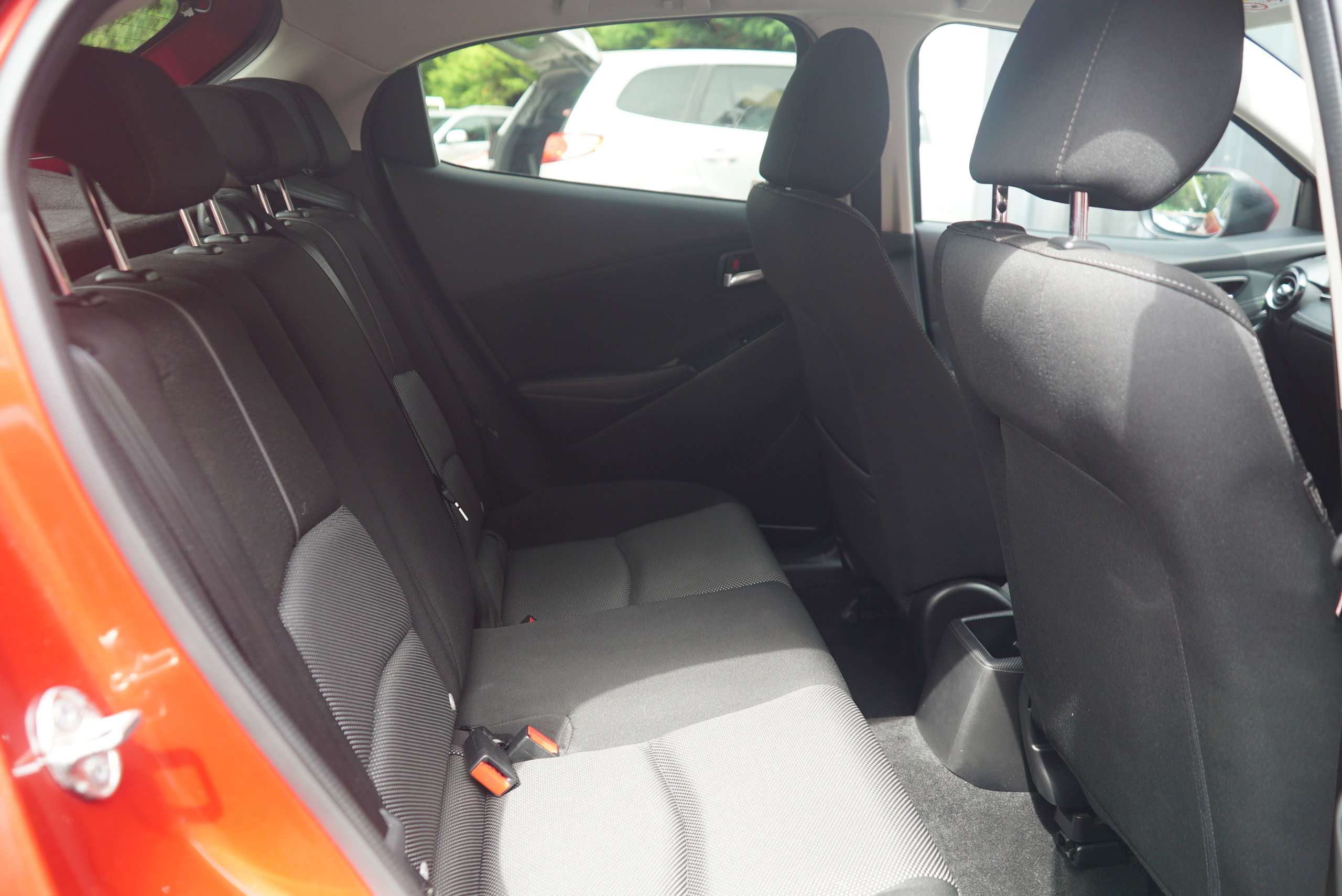 2018 MAZDA MAZDA2 2018 MAZDA MAZDA2