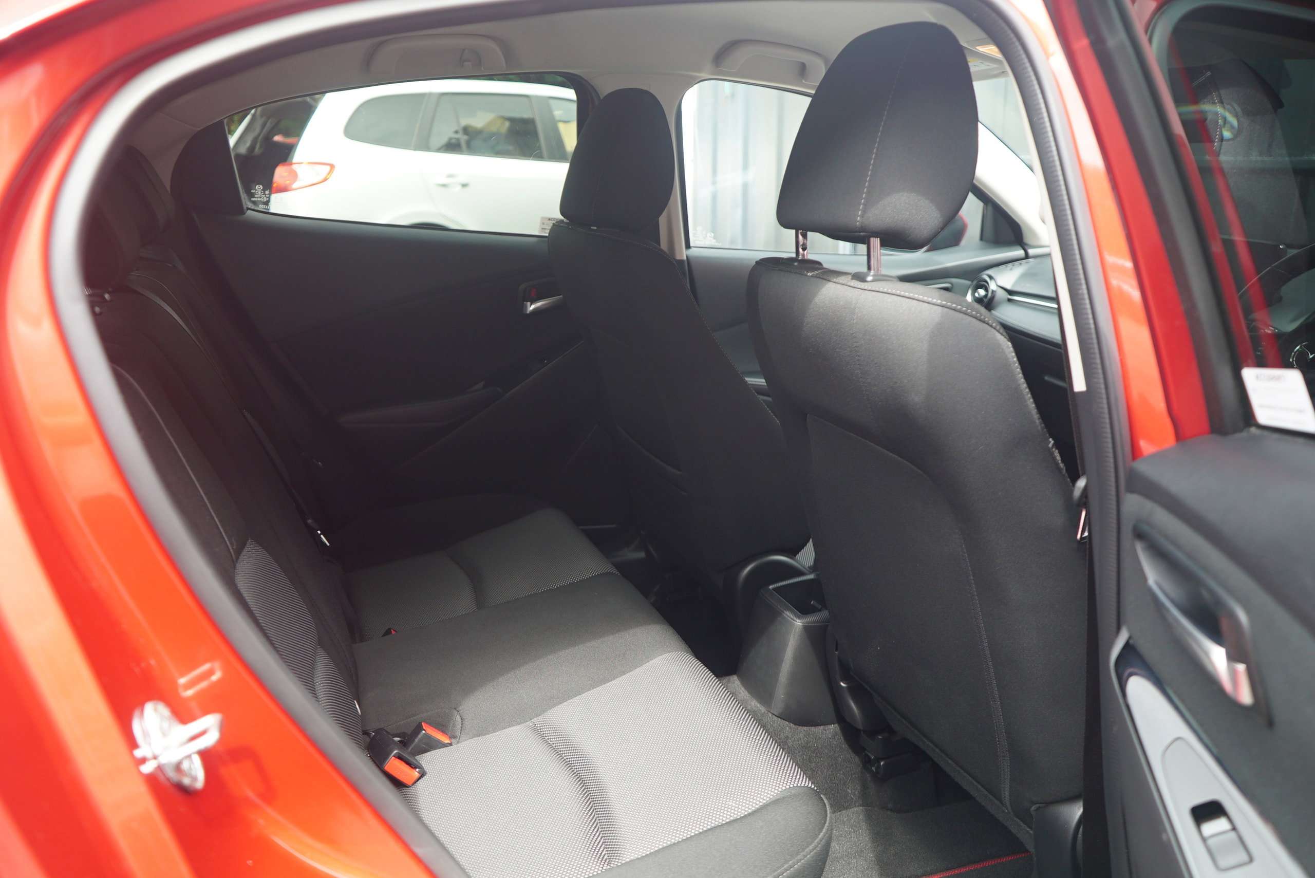 2018 MAZDA MAZDA2 2018 MAZDA MAZDA2