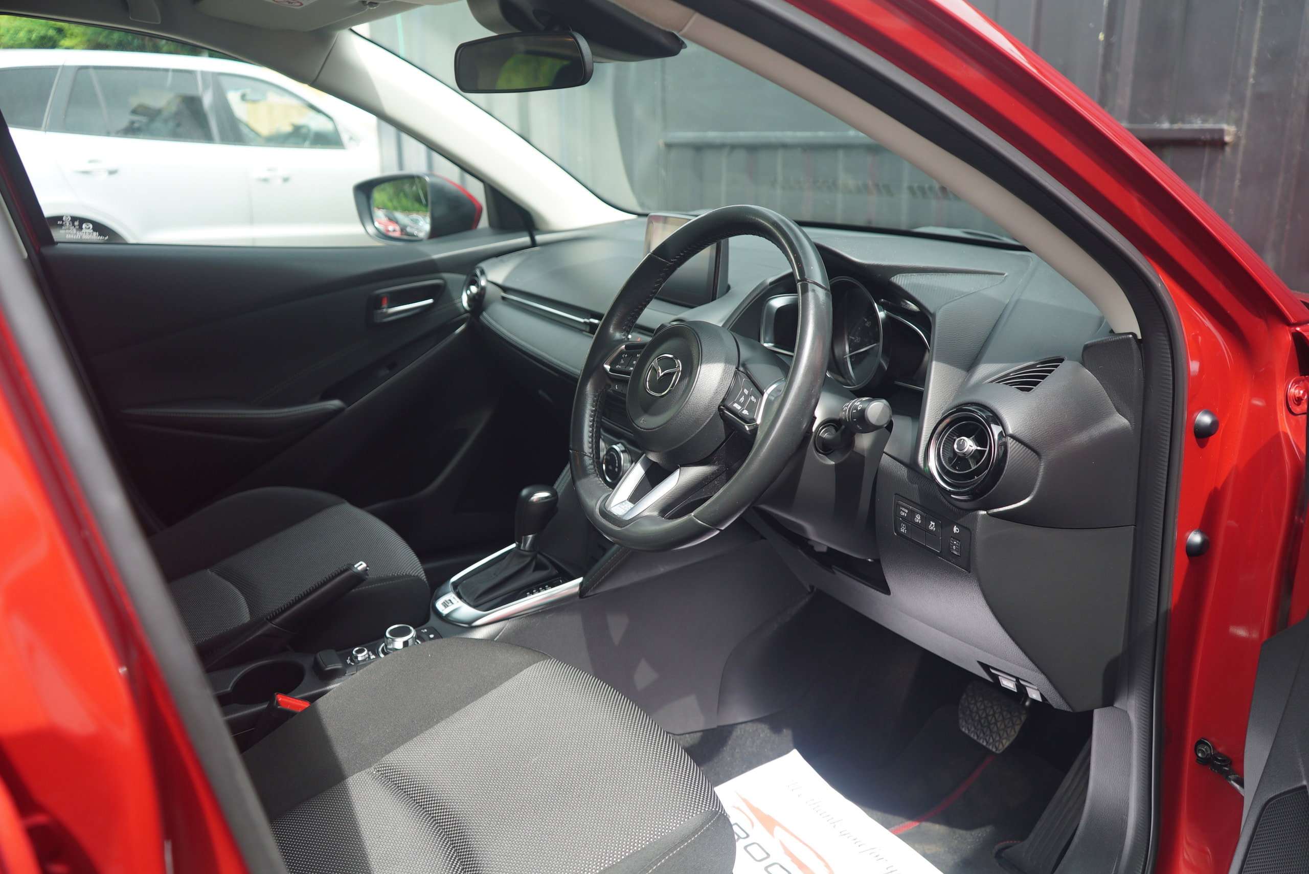 2018 MAZDA MAZDA2 2018 MAZDA MAZDA2