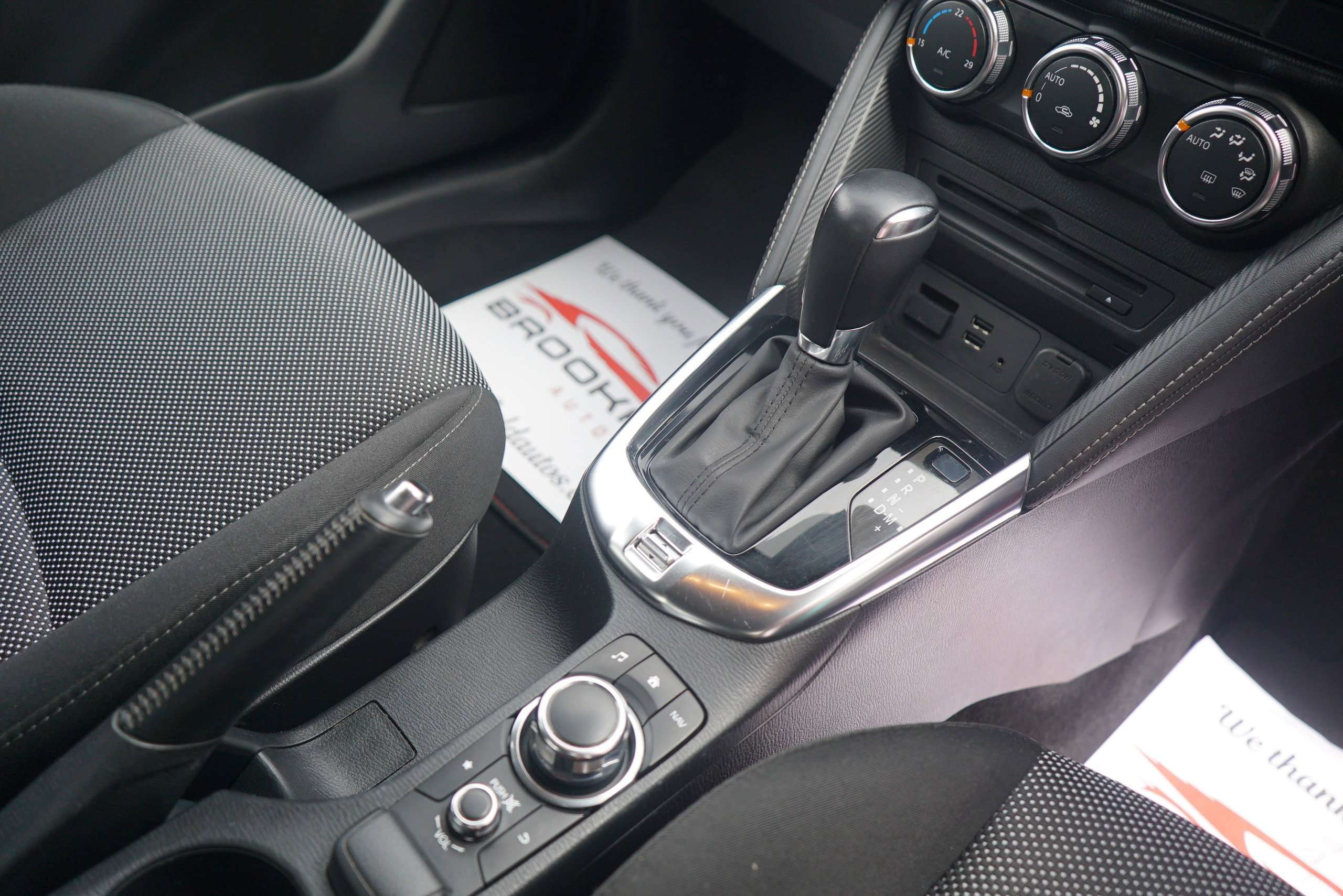 2018 MAZDA MAZDA2 2018 MAZDA MAZDA2