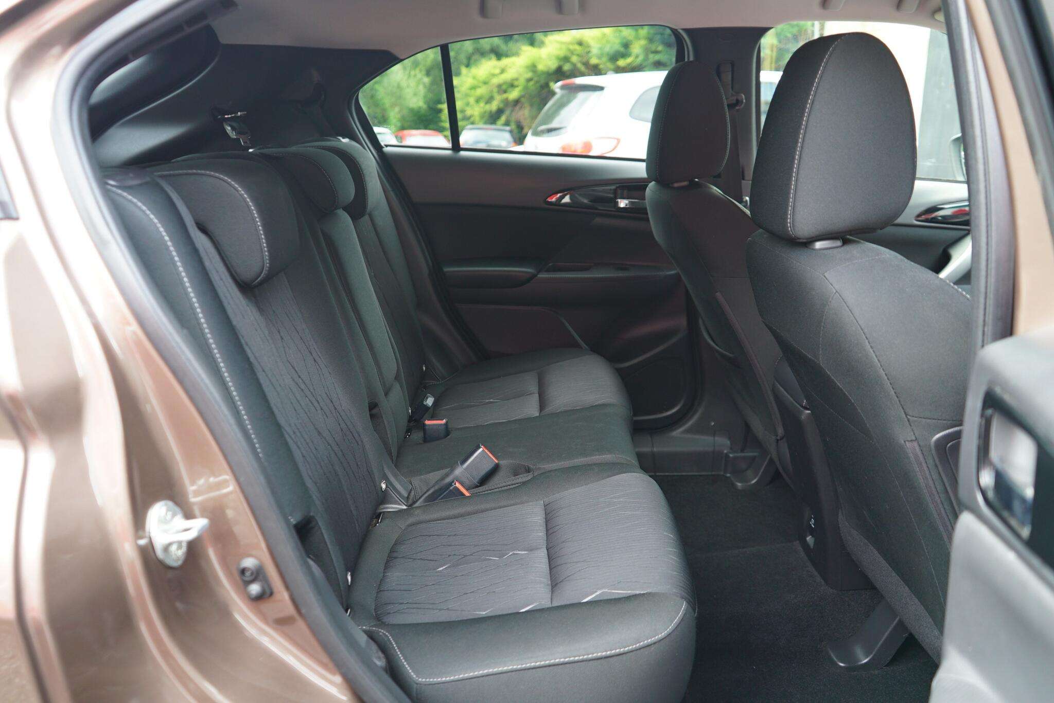 2018 MITSUBISHI ECLIPSE CROSS 2018 MITSUBISHI ECLIPSE CROSS
