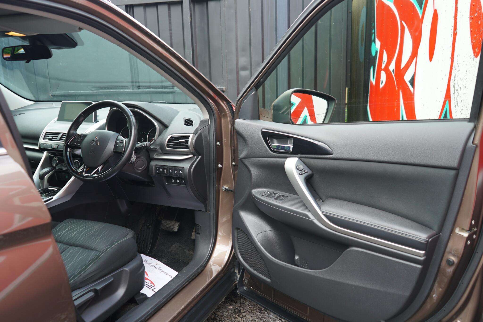 2018 MITSUBISHI ECLIPSE CROSS 2018 MITSUBISHI ECLIPSE CROSS