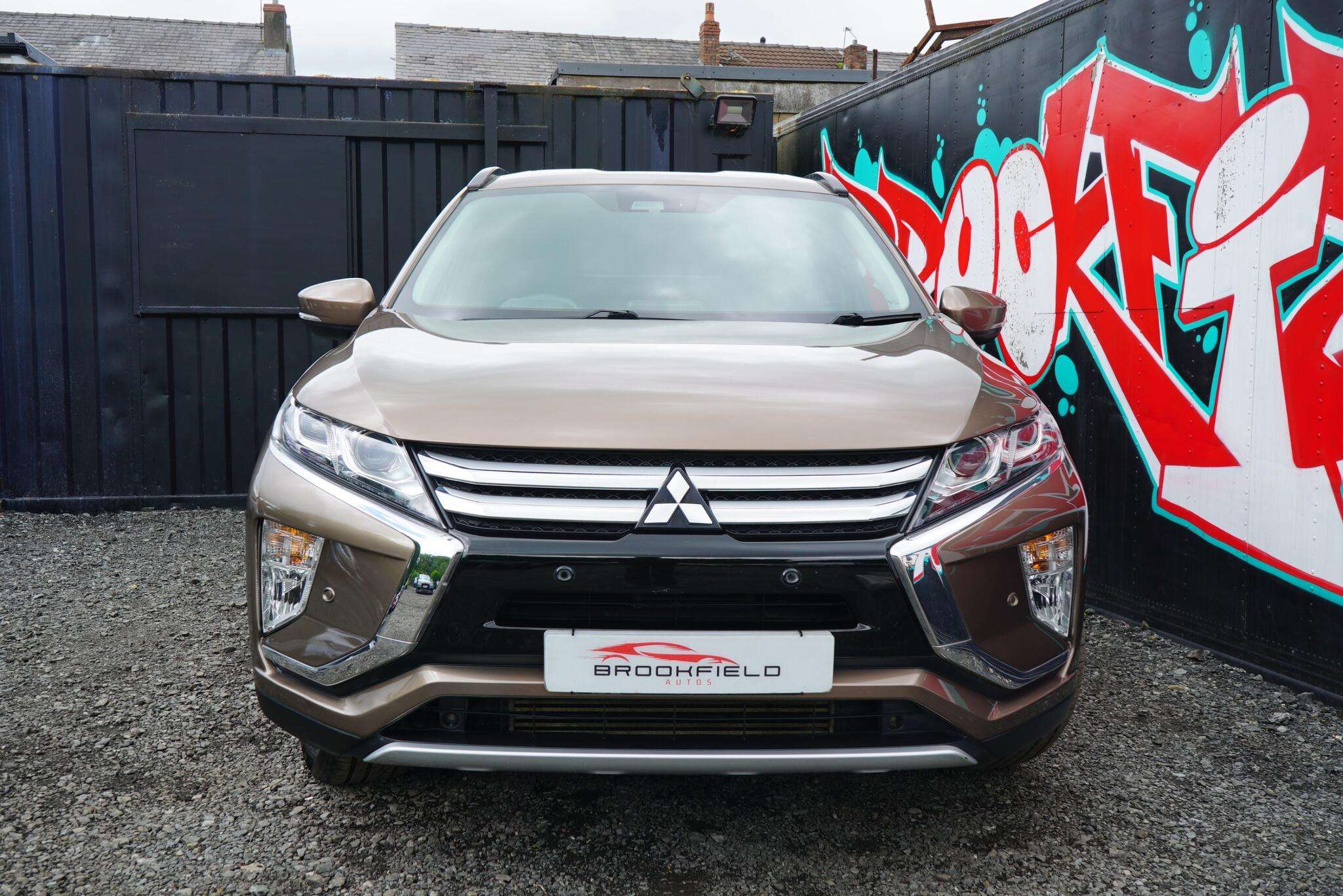 A 2018 MITSUBISHI ECLIPSE CROSS 1.5T 3 SUV 5dr Petrol CVT Euro 6 (s/s) (163 ps) A 2018 MITSUBISHI ECLIPSE CROSS 1.5T 3 SUV 5dr Petrol CVT Euro 6 (s/s) (163 ps)