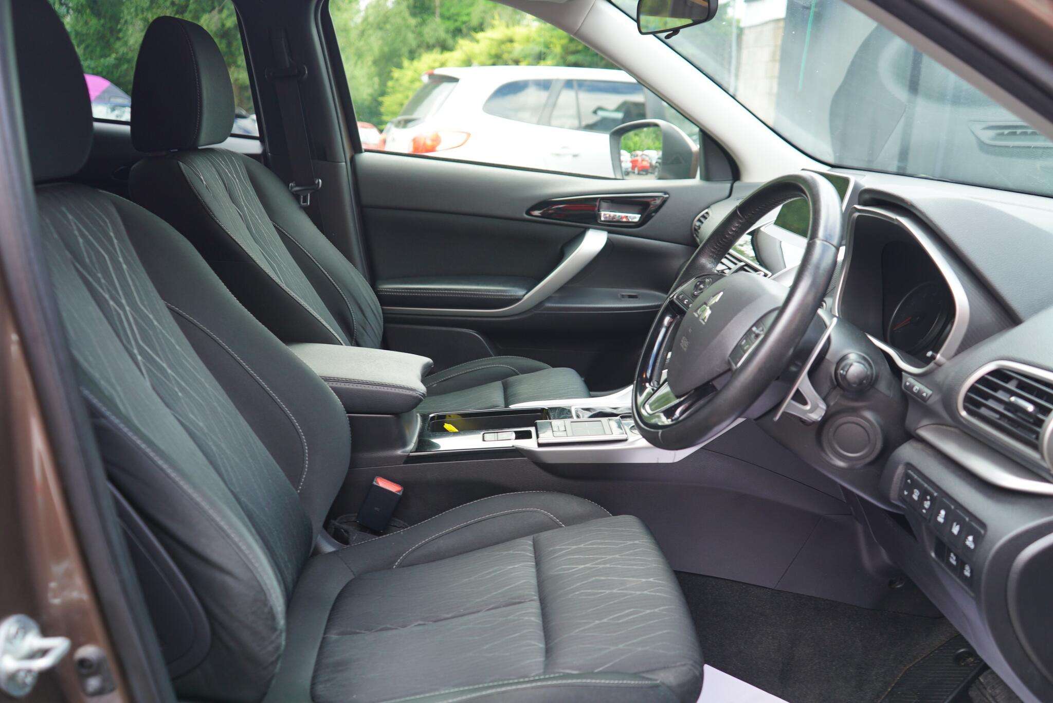 2018 MITSUBISHI ECLIPSE CROSS 2018 MITSUBISHI ECLIPSE CROSS