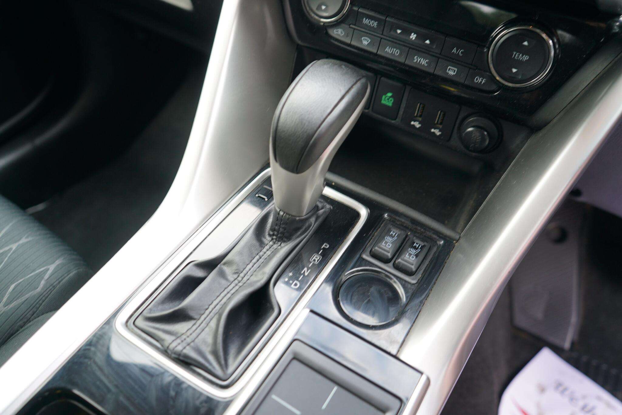 2018 MITSUBISHI ECLIPSE CROSS 2018 MITSUBISHI ECLIPSE CROSS