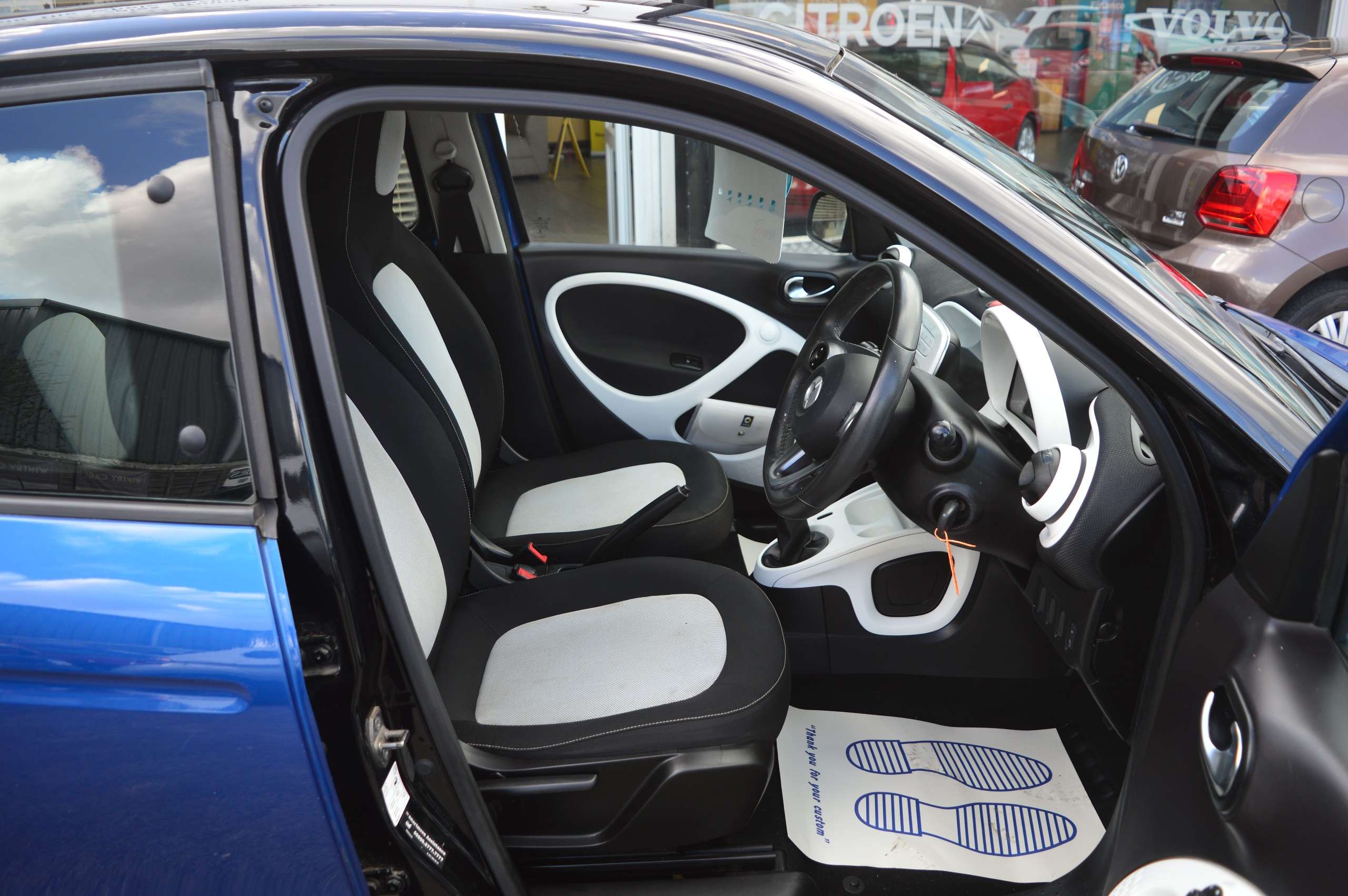 2015 SMART FORFOUR 2015 SMART FORFOUR