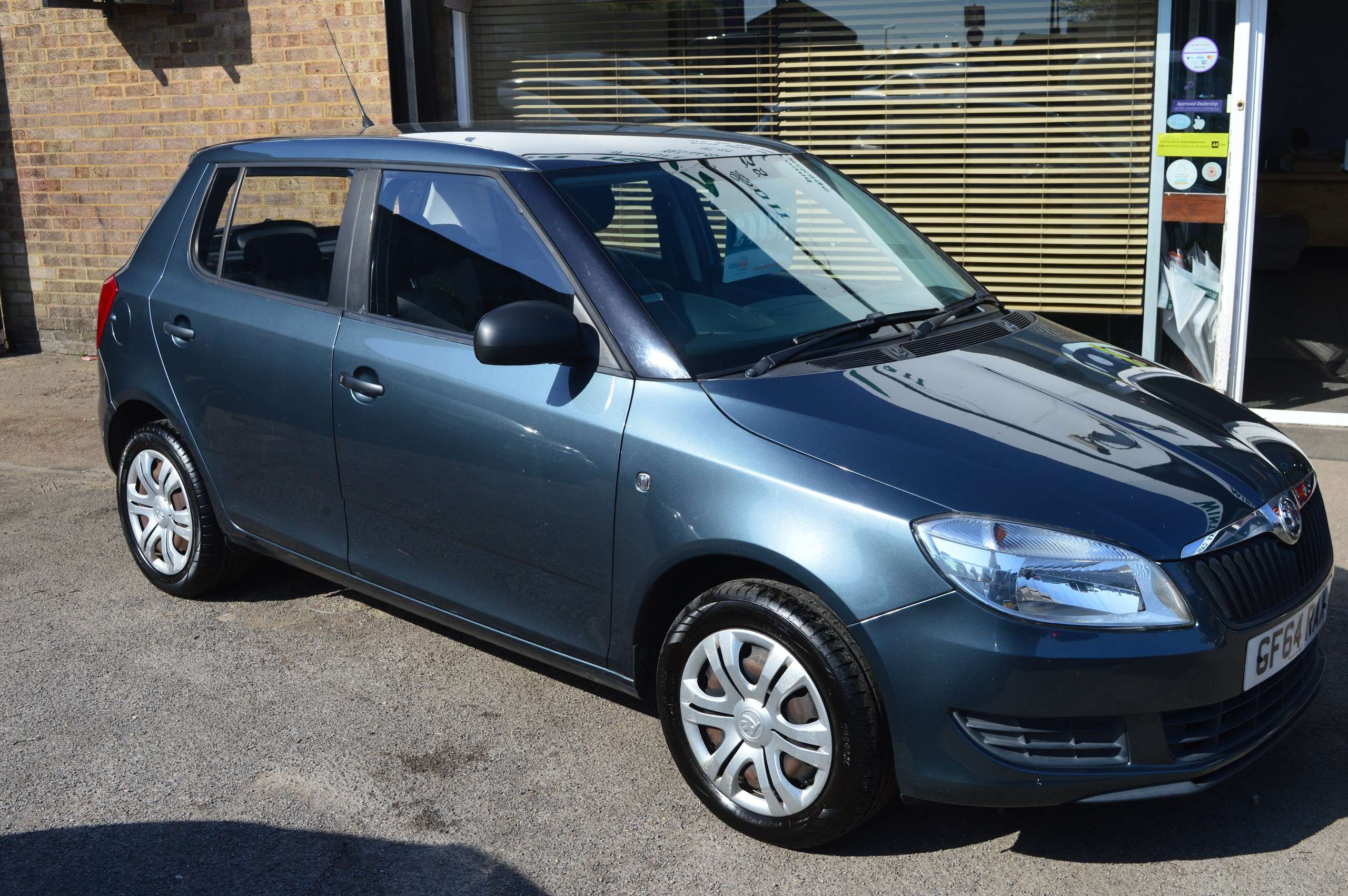 A 2014 SKODA FABIA 1.2 12V S Hatchback 5dr Petrol Manual Euro 5 (60 ps) A 2014 SKODA FABIA 1.2 12V S Hatchback 5dr Petrol Manual Euro 5 (60 ps)