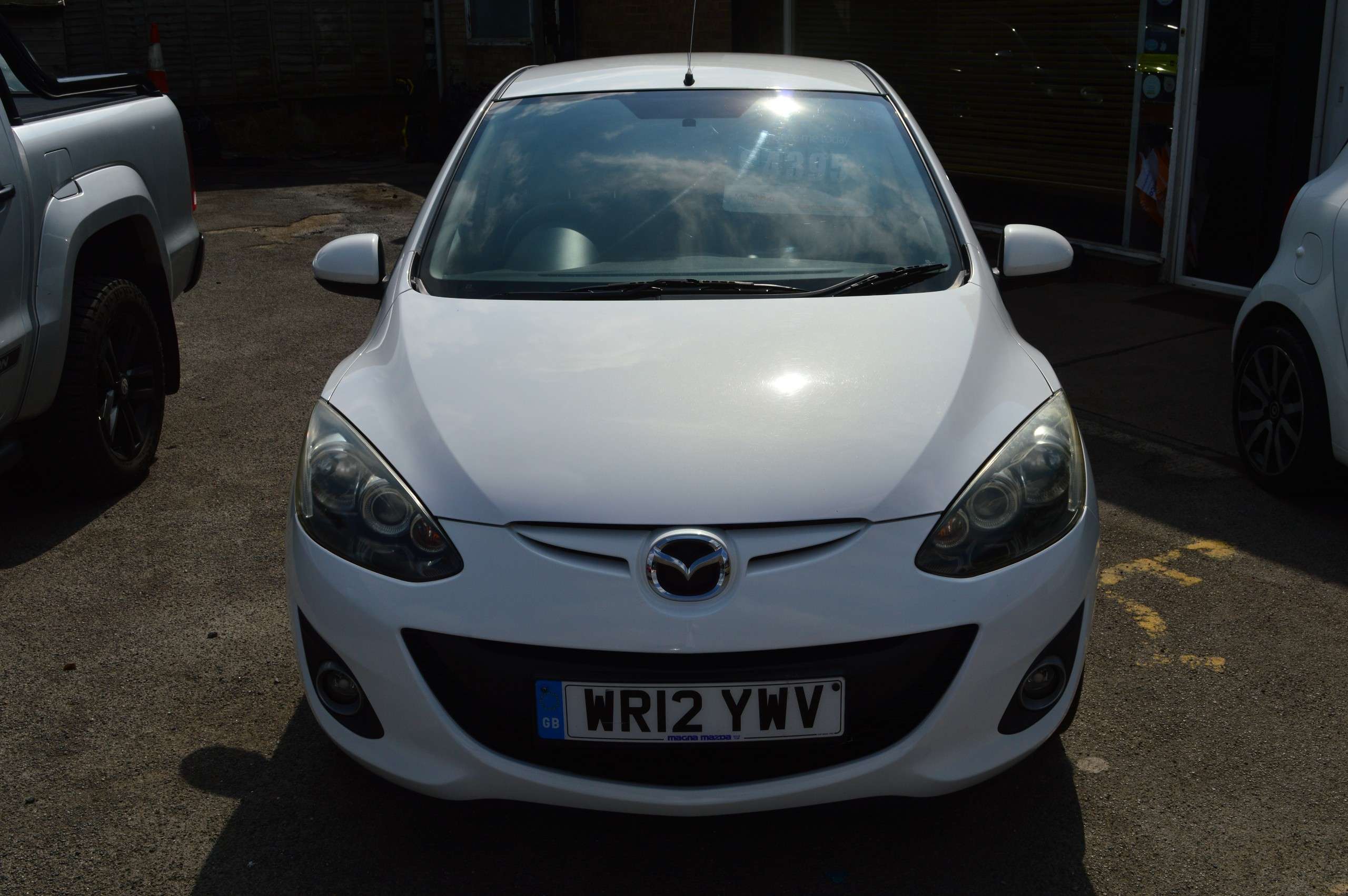 A 2012 MAZDA MAZDA2 1.3 Venture Hatchback 5dr Petrol Manual Euro 5 (84 ps) A 2012 MAZDA MAZDA2 1.3 Venture Hatchback 5dr Petrol Manual Euro 5 (84 ps)