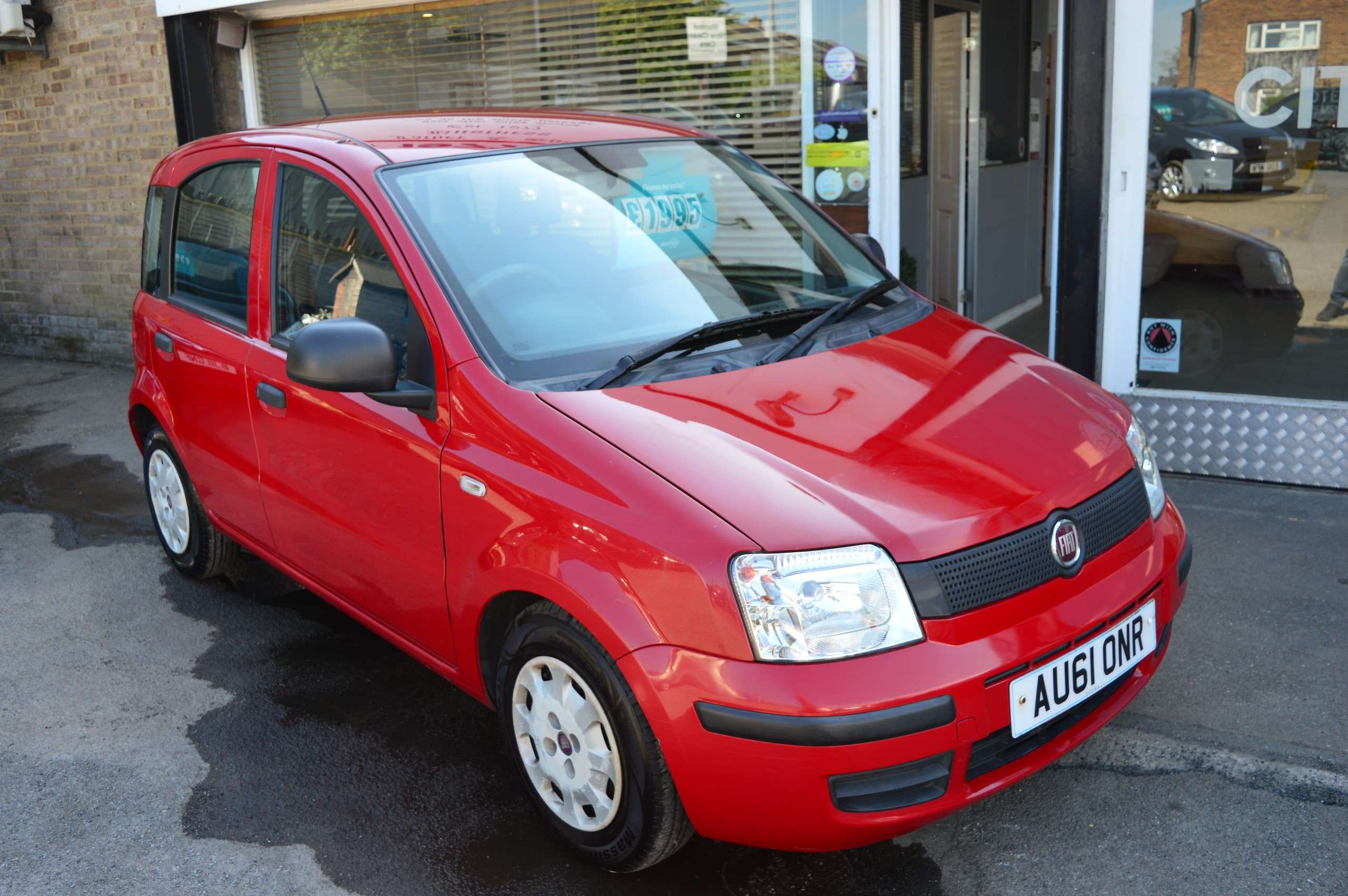 A 2011 FIAT PANDA 1.2 Active Hatchback 5dr Petrol Manual (113 g/km, 60 bhp) A 2011 FIAT PANDA 1.2 Active Hatchback 5dr Petrol Manual (113 g/km, 60 bhp)