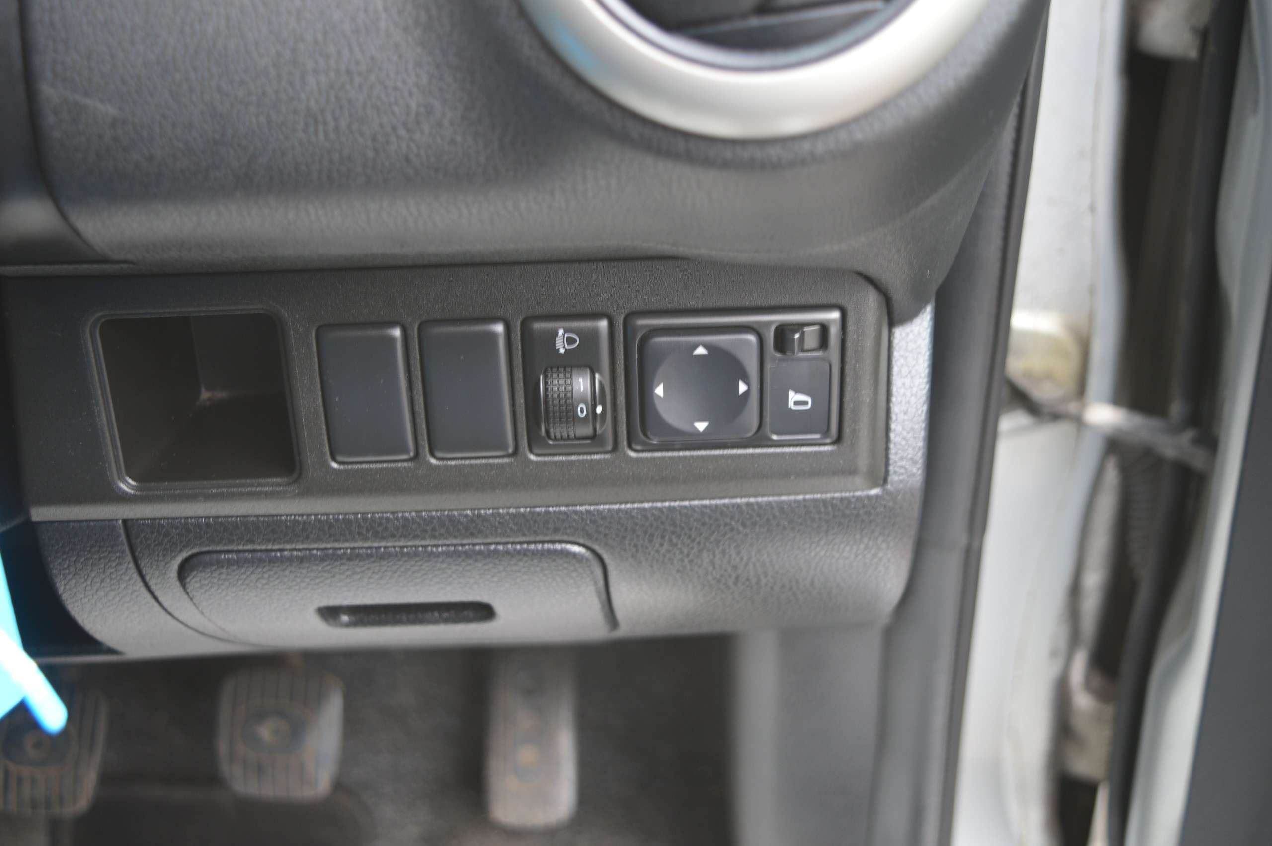 2010 NISSAN NOTE 2010 NISSAN NOTE