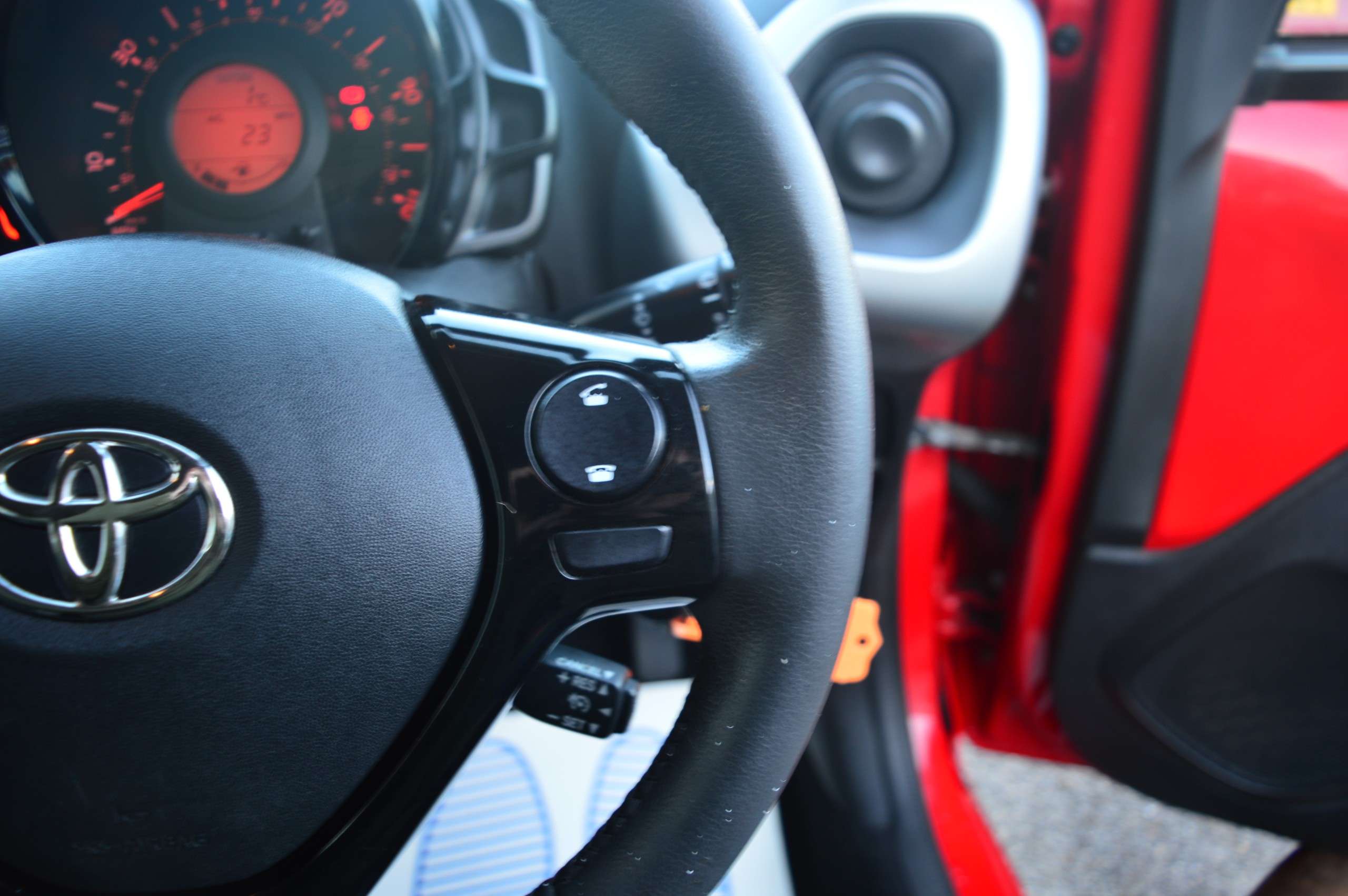 2015 TOYOTA AYGO 2015 TOYOTA AYGO