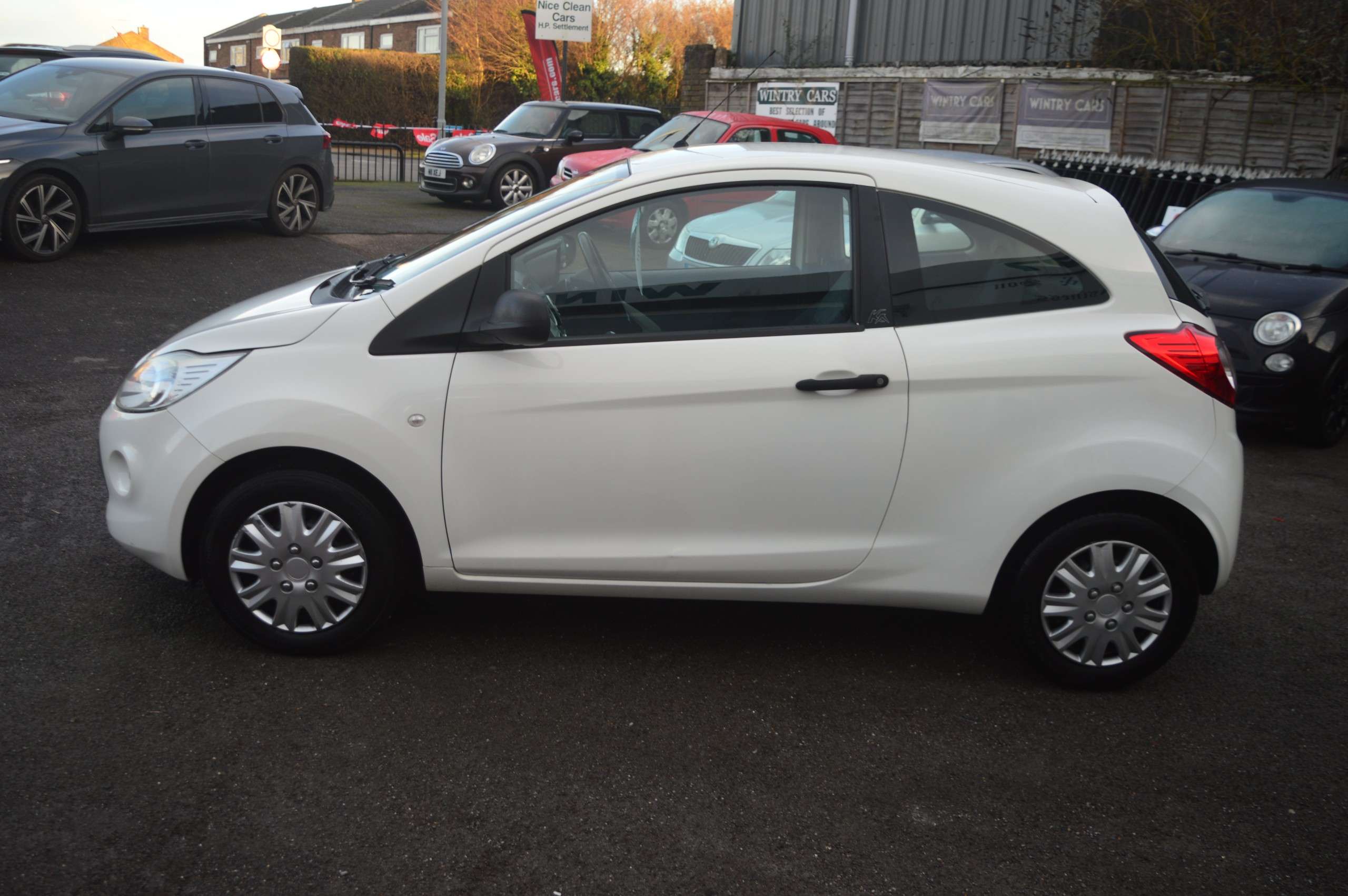 A 2011 FORD KA STUDIO A 2011 FORD KA STUDIO