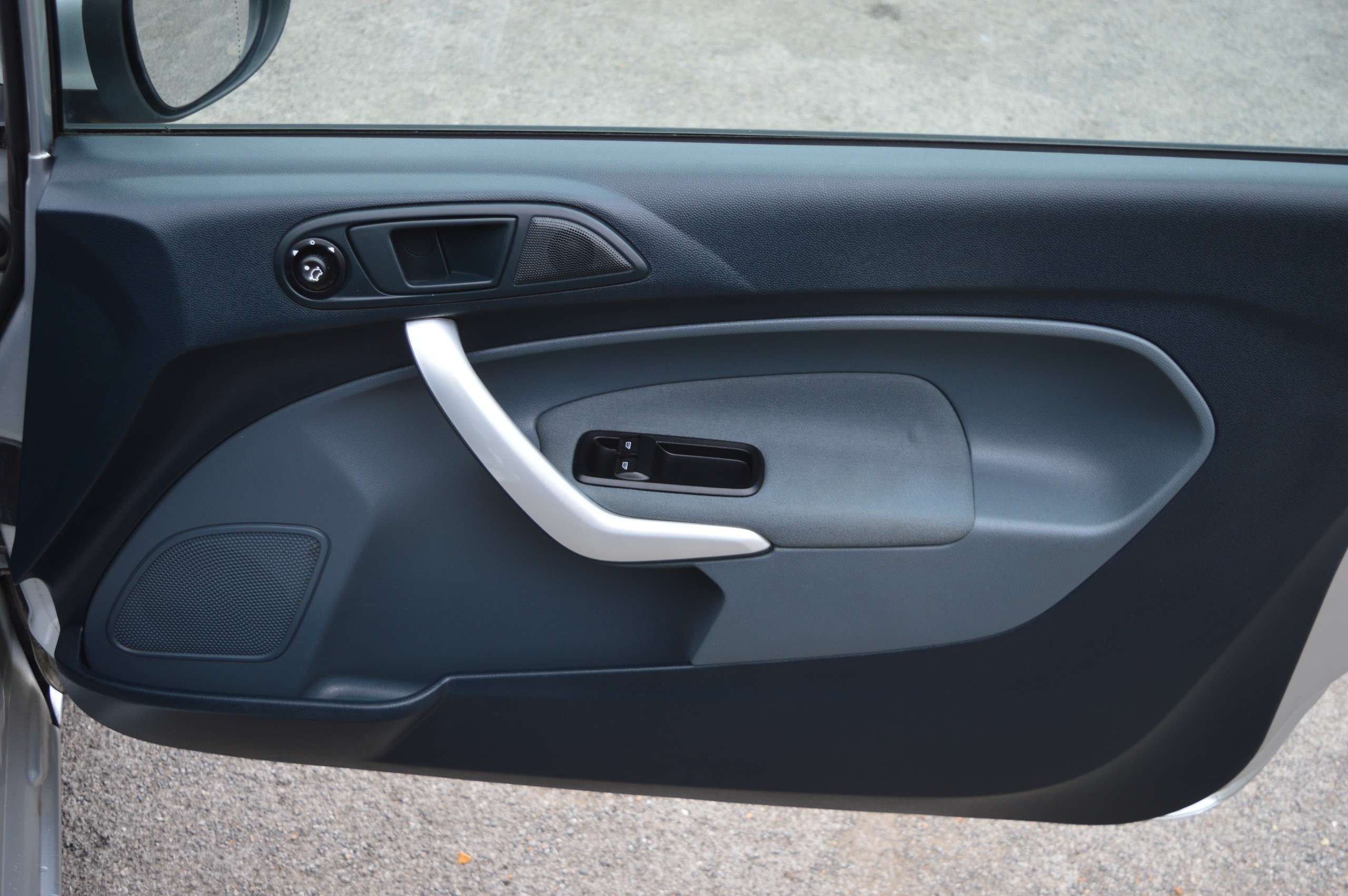 2010 FORD FIESTA 2010 FORD FIESTA