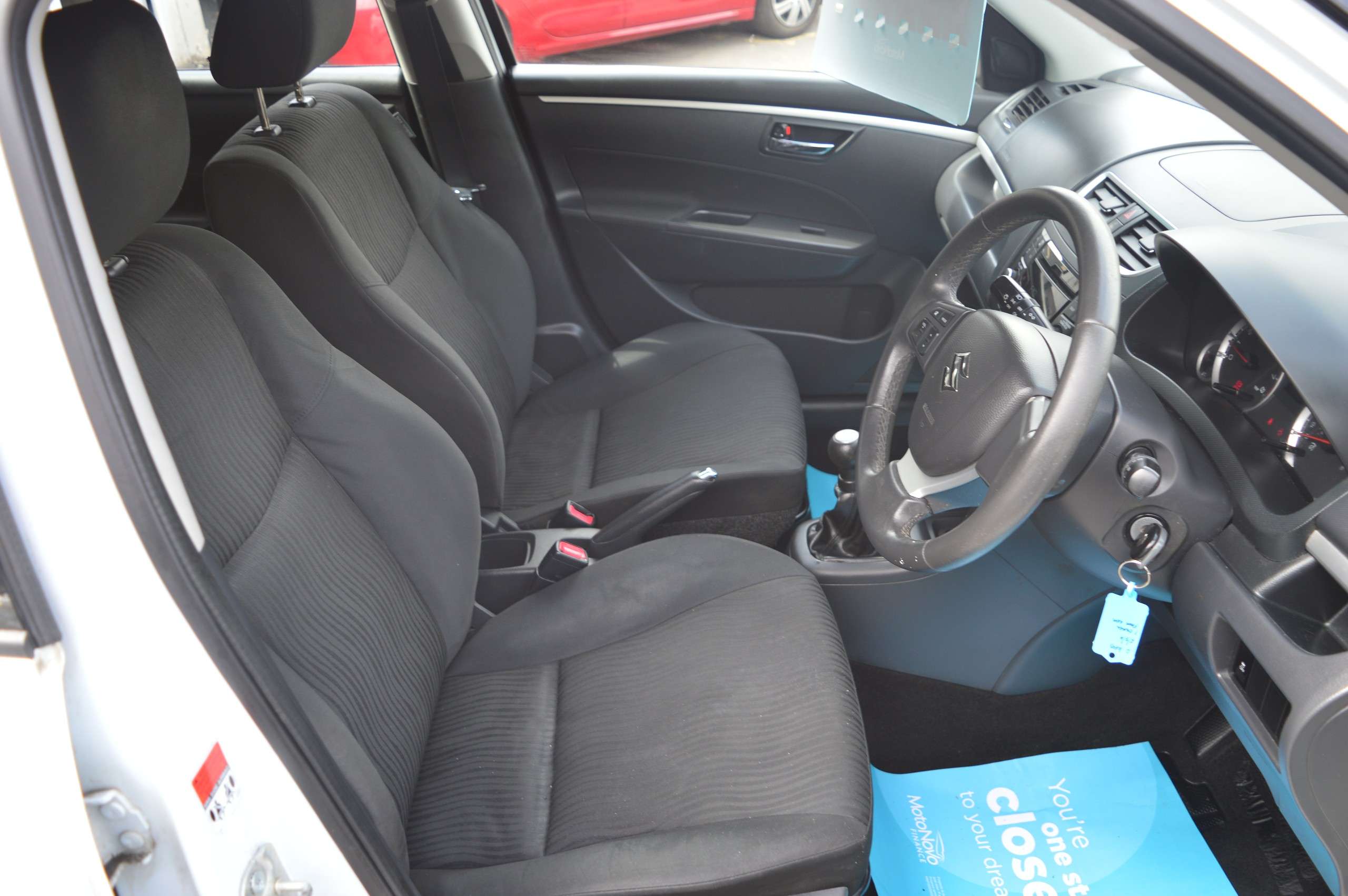 2012 SUZUKI SWIFT 2012 SUZUKI SWIFT