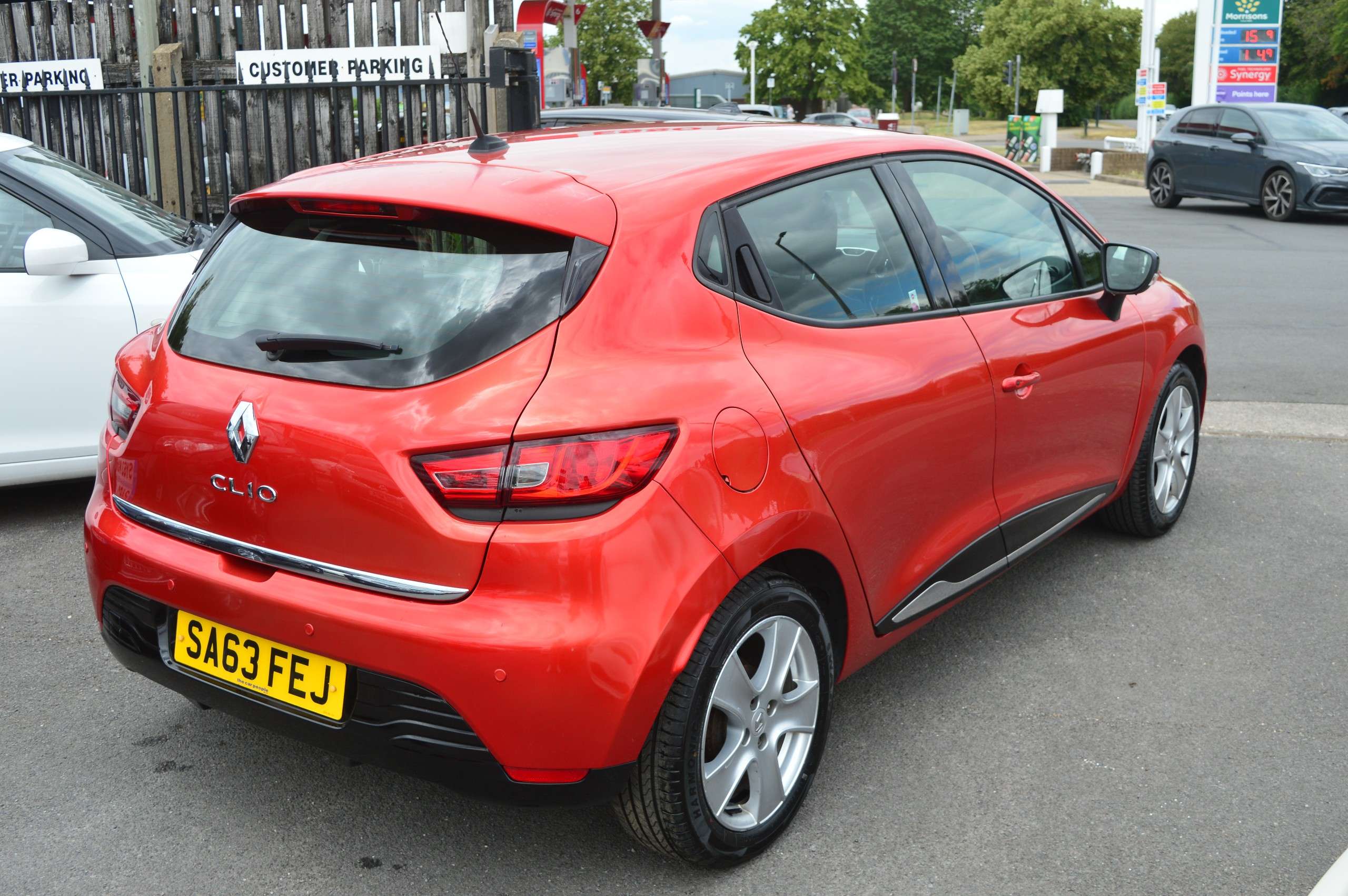 2013 RENAULT CLIO 2013 RENAULT CLIO