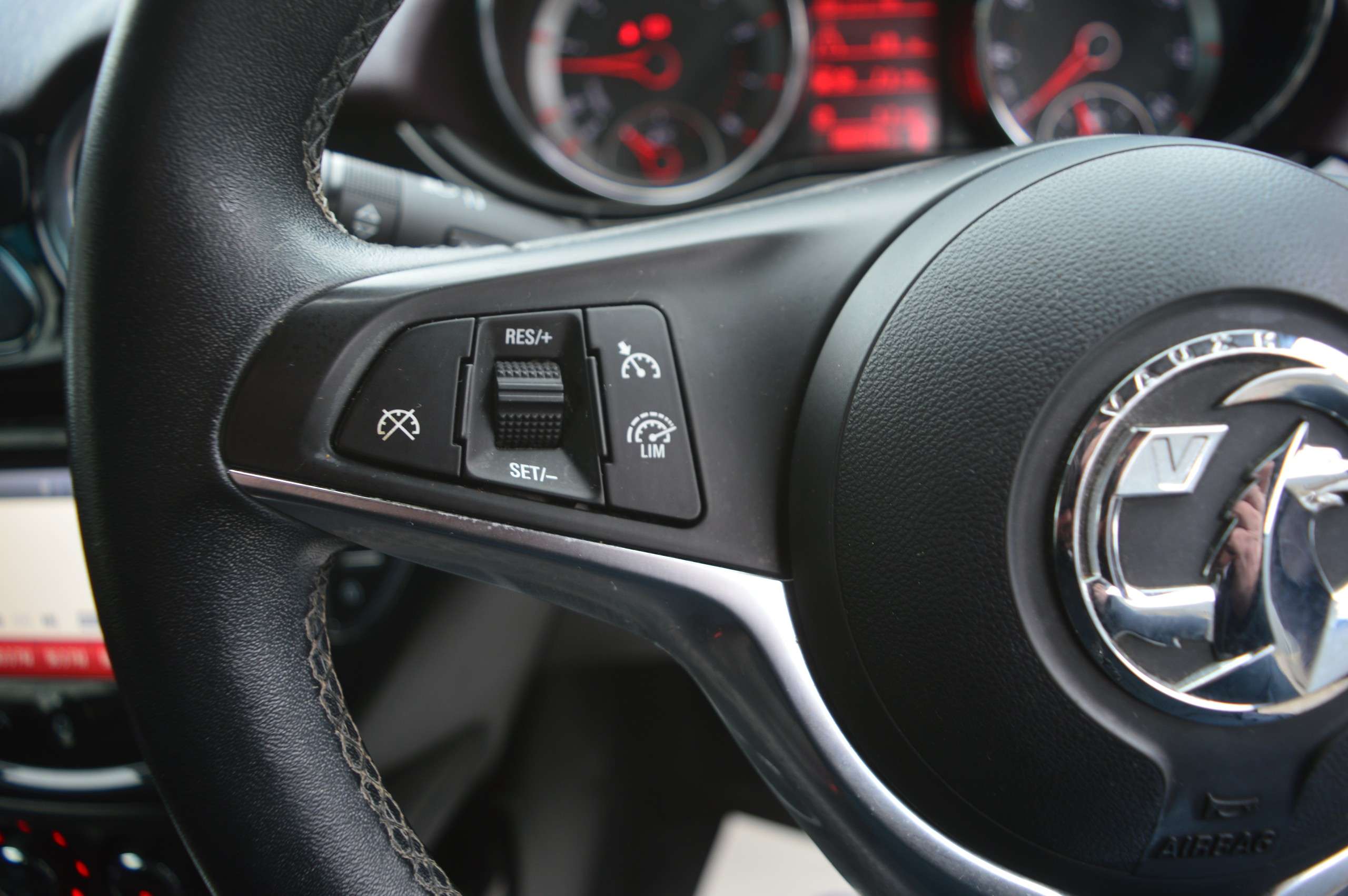 2013 VAUXHALL ADAM 2013 VAUXHALL ADAM