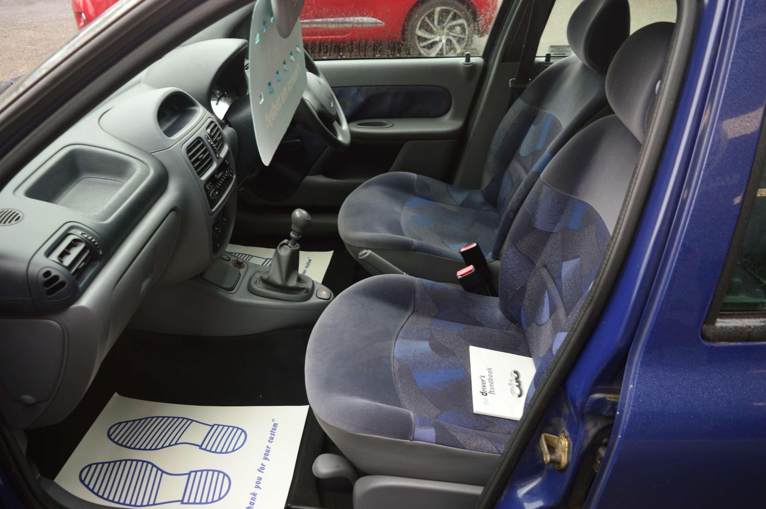 1999 RENAULT CLIO 1999 RENAULT CLIO