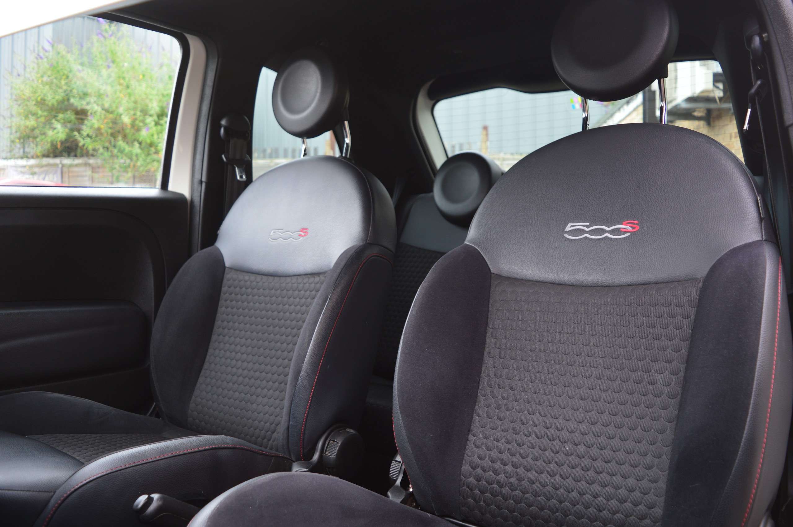 2013 FIAT 500 2013 FIAT 500