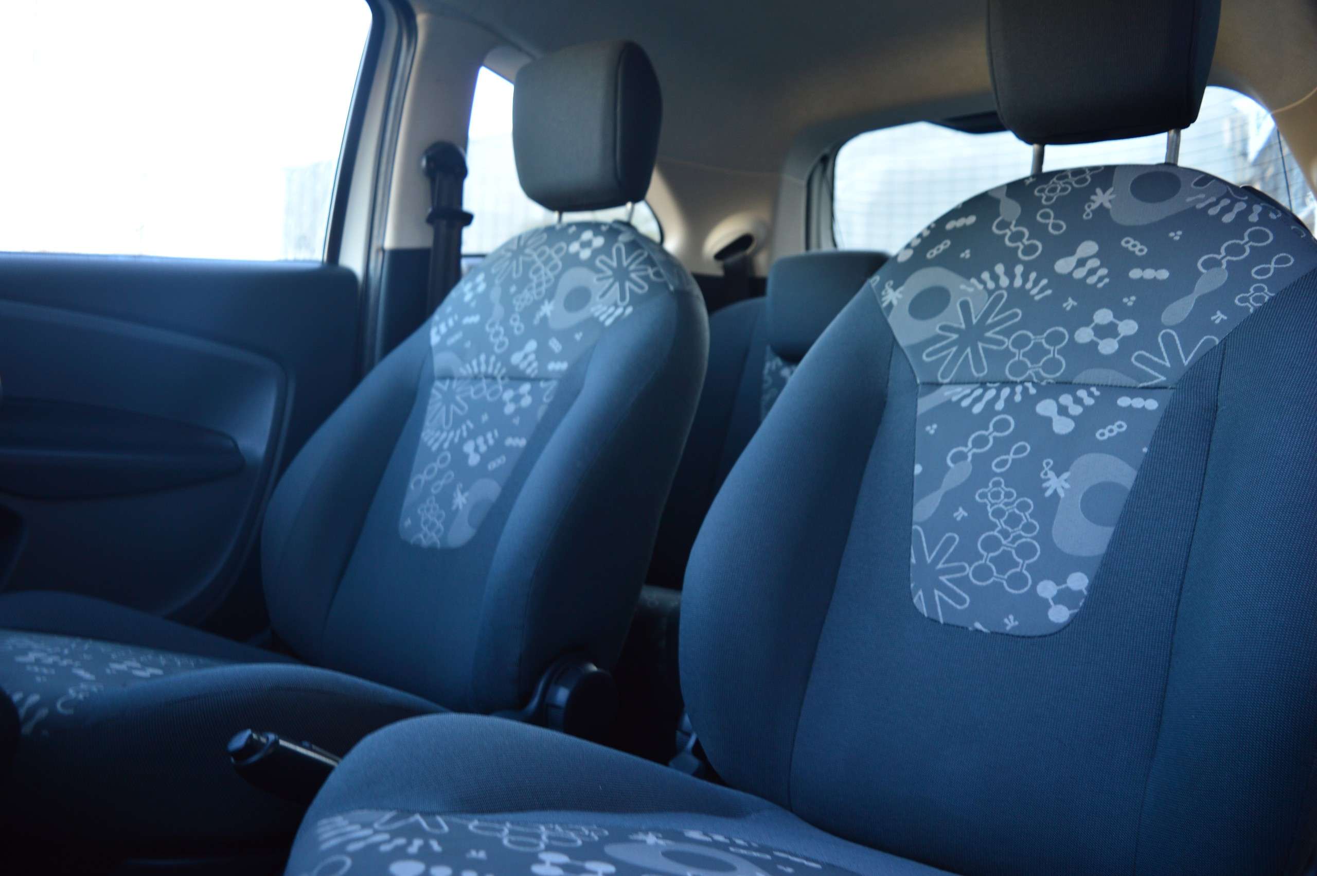 2011 FORD KA 2011 FORD KA