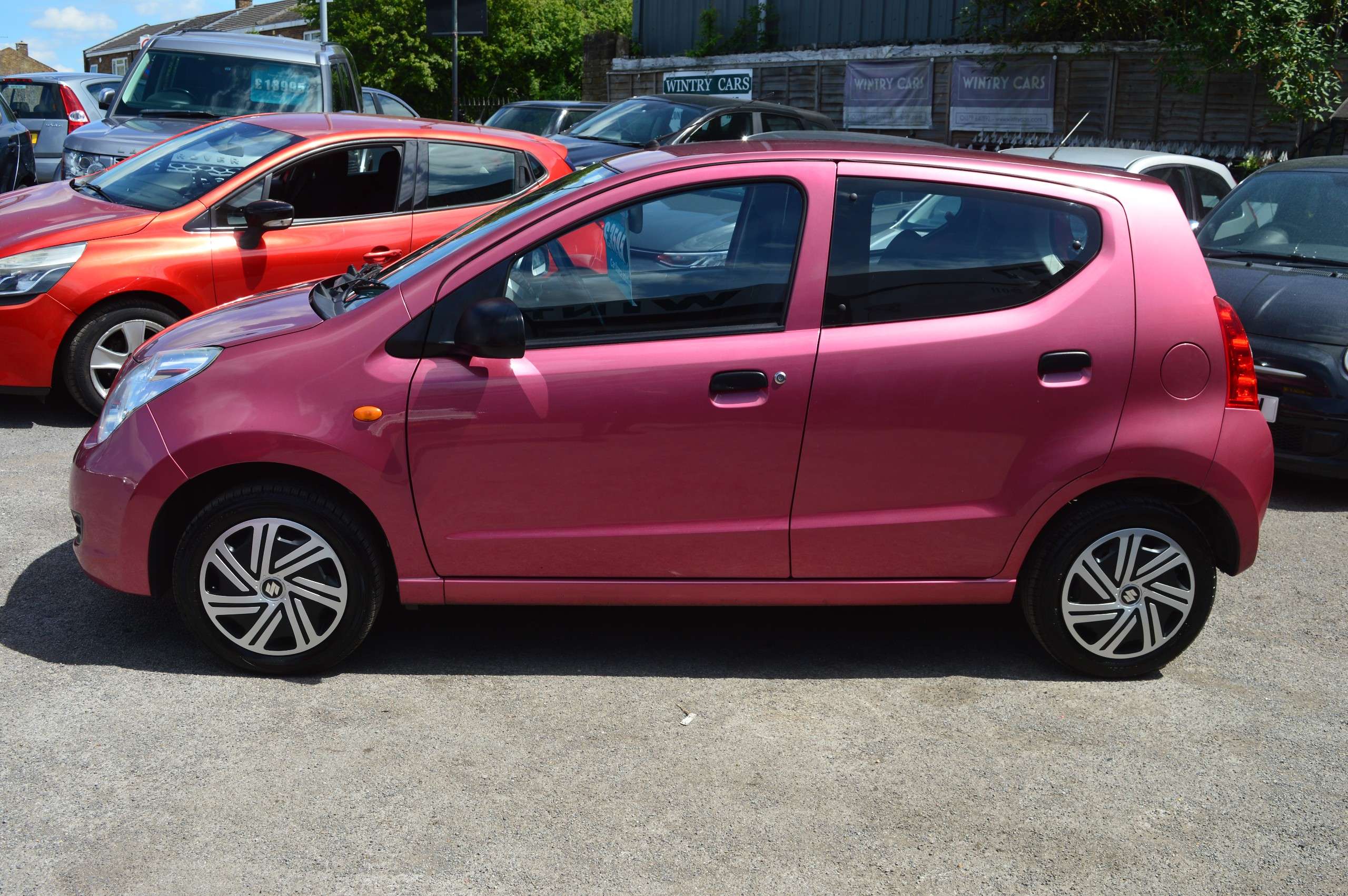 A 2014 SUZUKI ALTO 1.0 12V SZ Hatchback 5dr Petrol Manual Euro 5 (68 ps) A 2014 SUZUKI ALTO 1.0 12V SZ Hatchback 5dr Petrol Manual Euro 5 (68 ps)