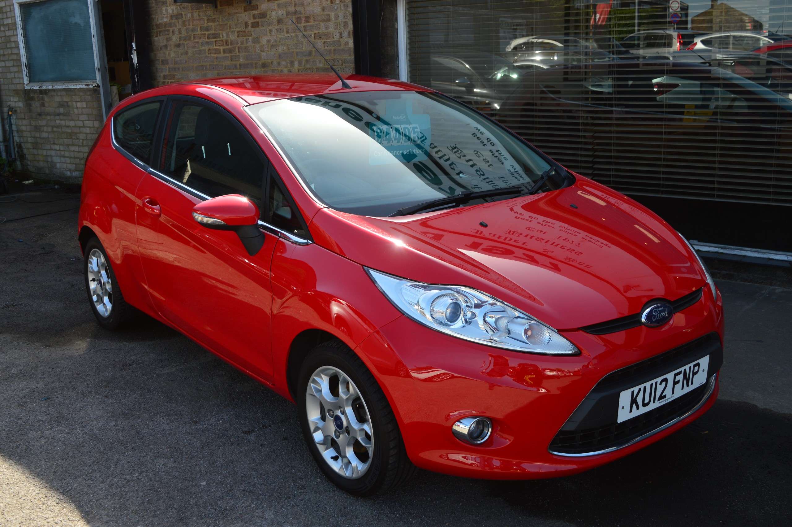 A 2012 FORD FIESTA 1.25 Zetec Hatchback 3dr Petrol Manual (129 g/km, 81 bhp) A 2012 FORD FIESTA 1.25 Zetec Hatchback 3dr Petrol Manual (129 g/km, 81 bhp)
