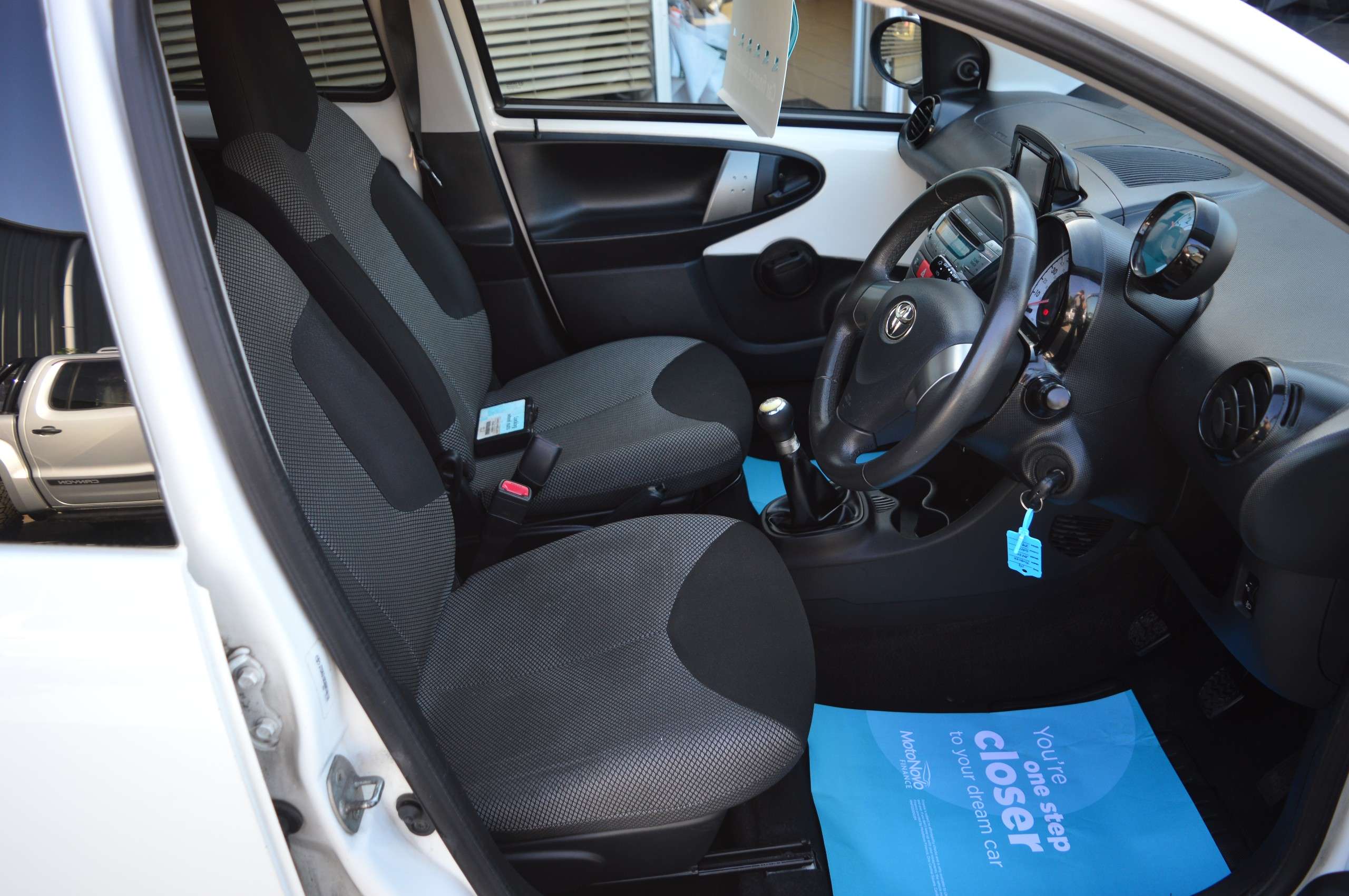 2014 TOYOTA AYGO 2014 TOYOTA AYGO