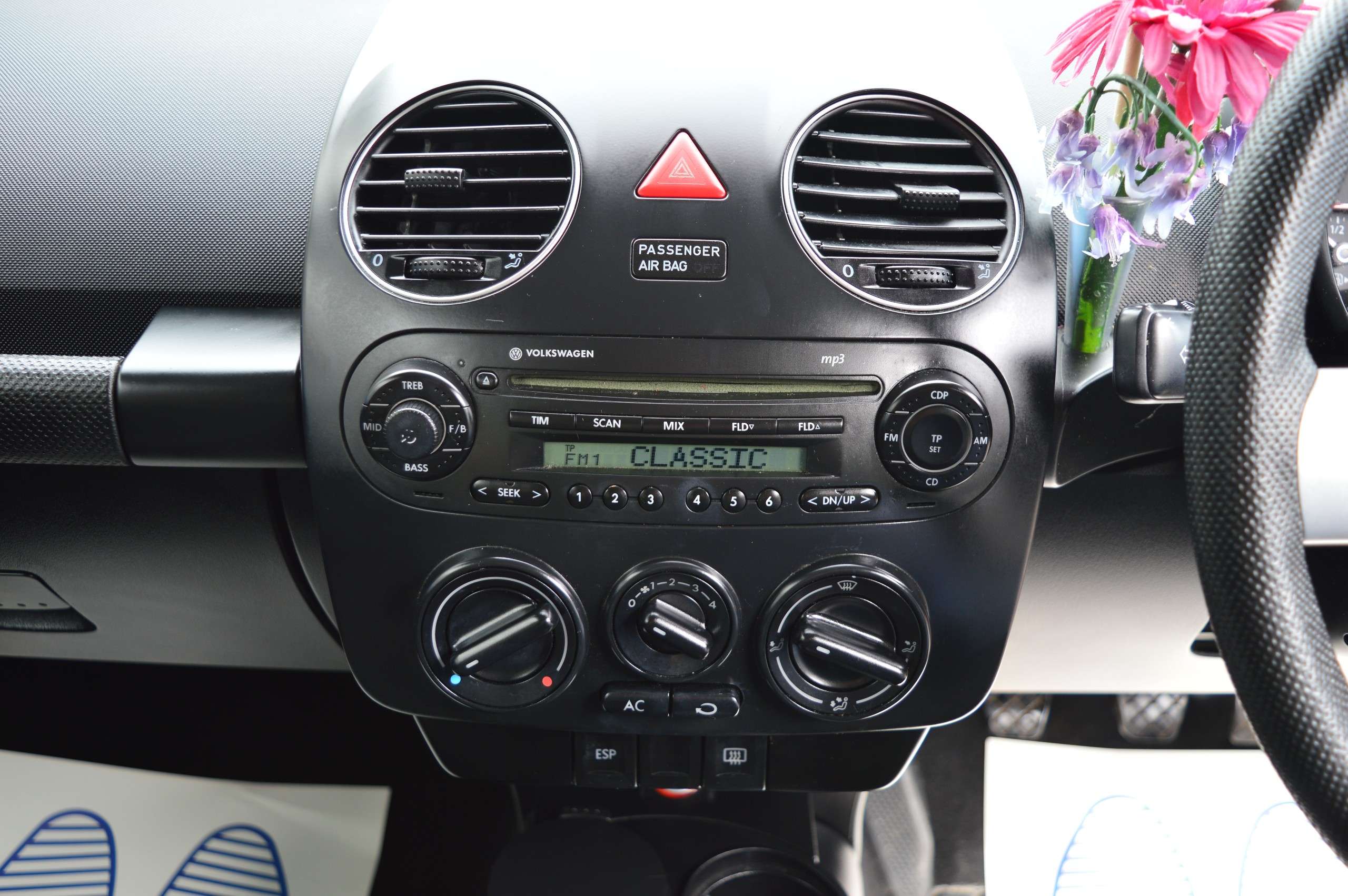 2010 VOLKSWAGEN BEETLE 2010 VOLKSWAGEN BEETLE