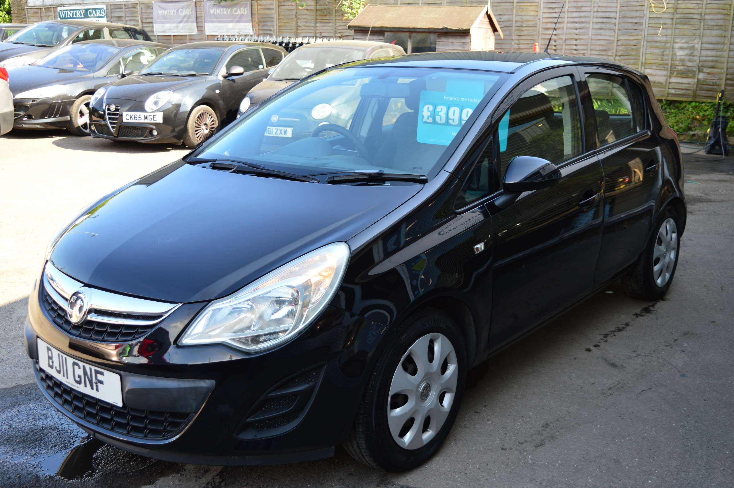 A 2011 VAUXHALL CORSA 1.2i ecoFLEX 16v Exclusiv Hatchback 5dr Petrol Easytronic (119 g/km, 84 bhp) A 2011 VAUXHALL CORSA 1.2i ecoFLEX 16v Exclusiv Hatchback 5dr Petrol Easytronic (119 g/km, 84 bhp)