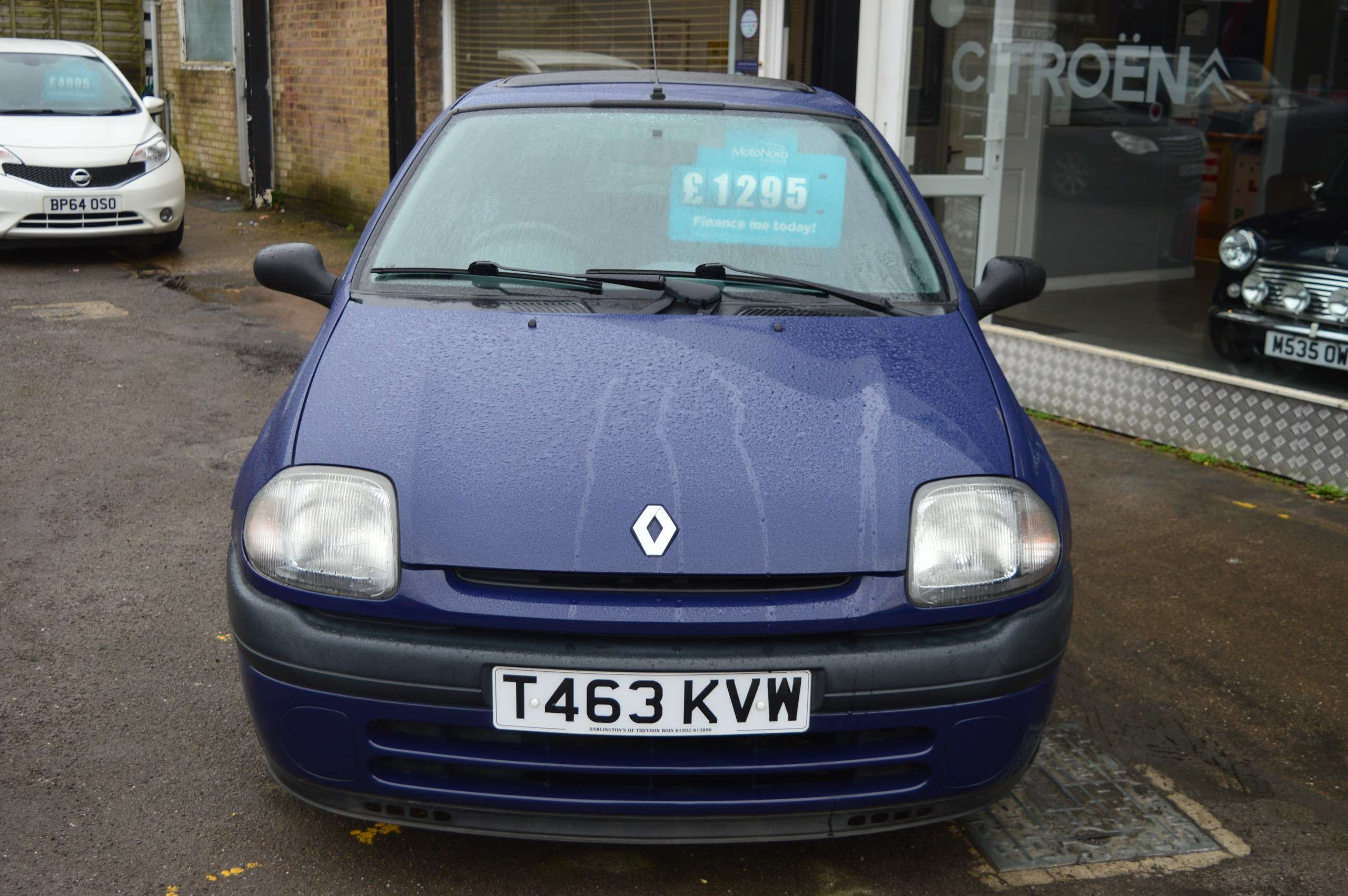 A 1999 RENAULT CLIO 1.2 A 1999 RENAULT CLIO 1.2