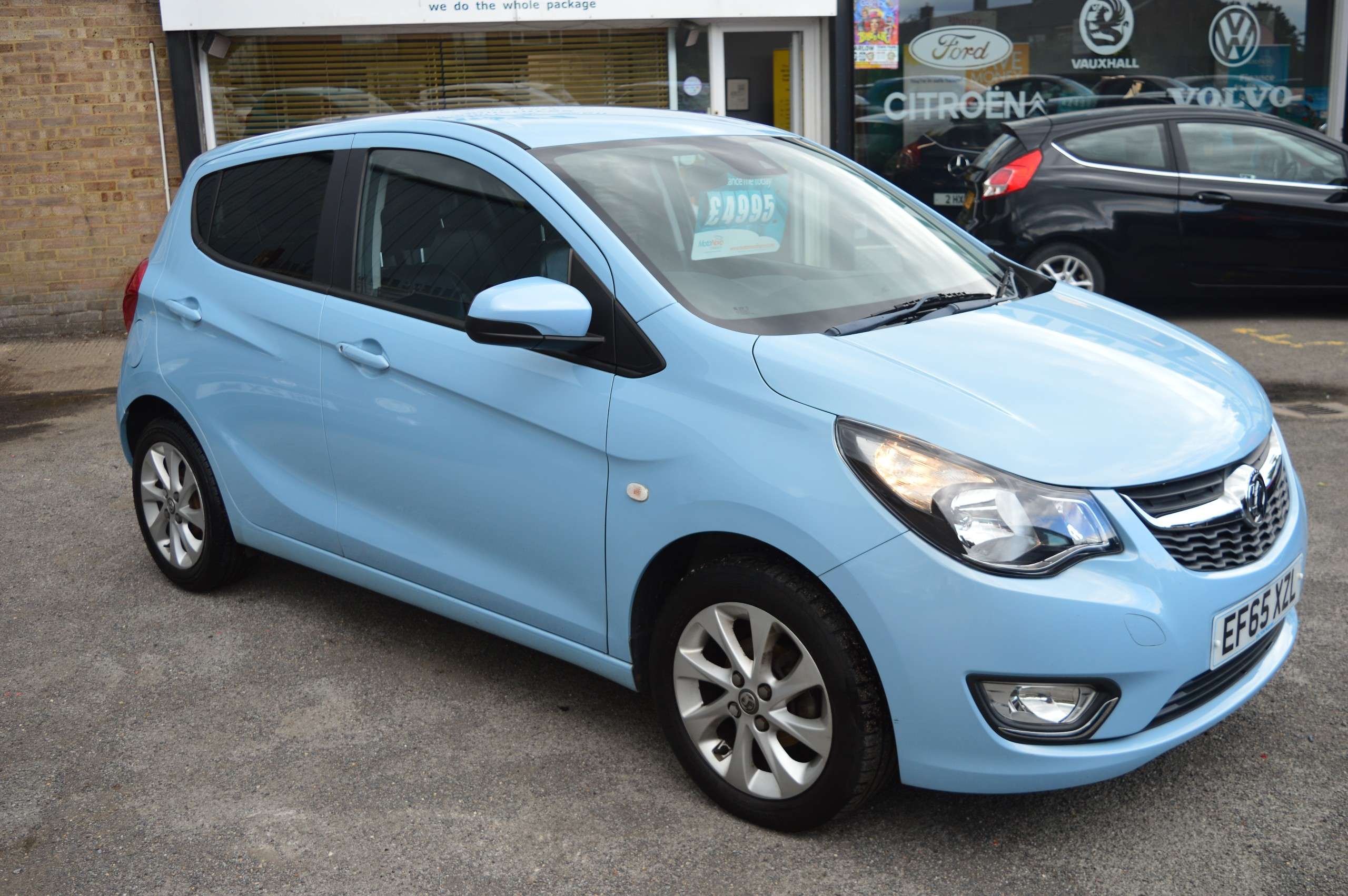 A 2016 VAUXHALL VIVA 1.0i SL Hatchback 5dr Petrol Manual Euro 6 (75 ps) A 2016 VAUXHALL VIVA 1.0i SL Hatchback 5dr Petrol Manual Euro 6 (75 ps)