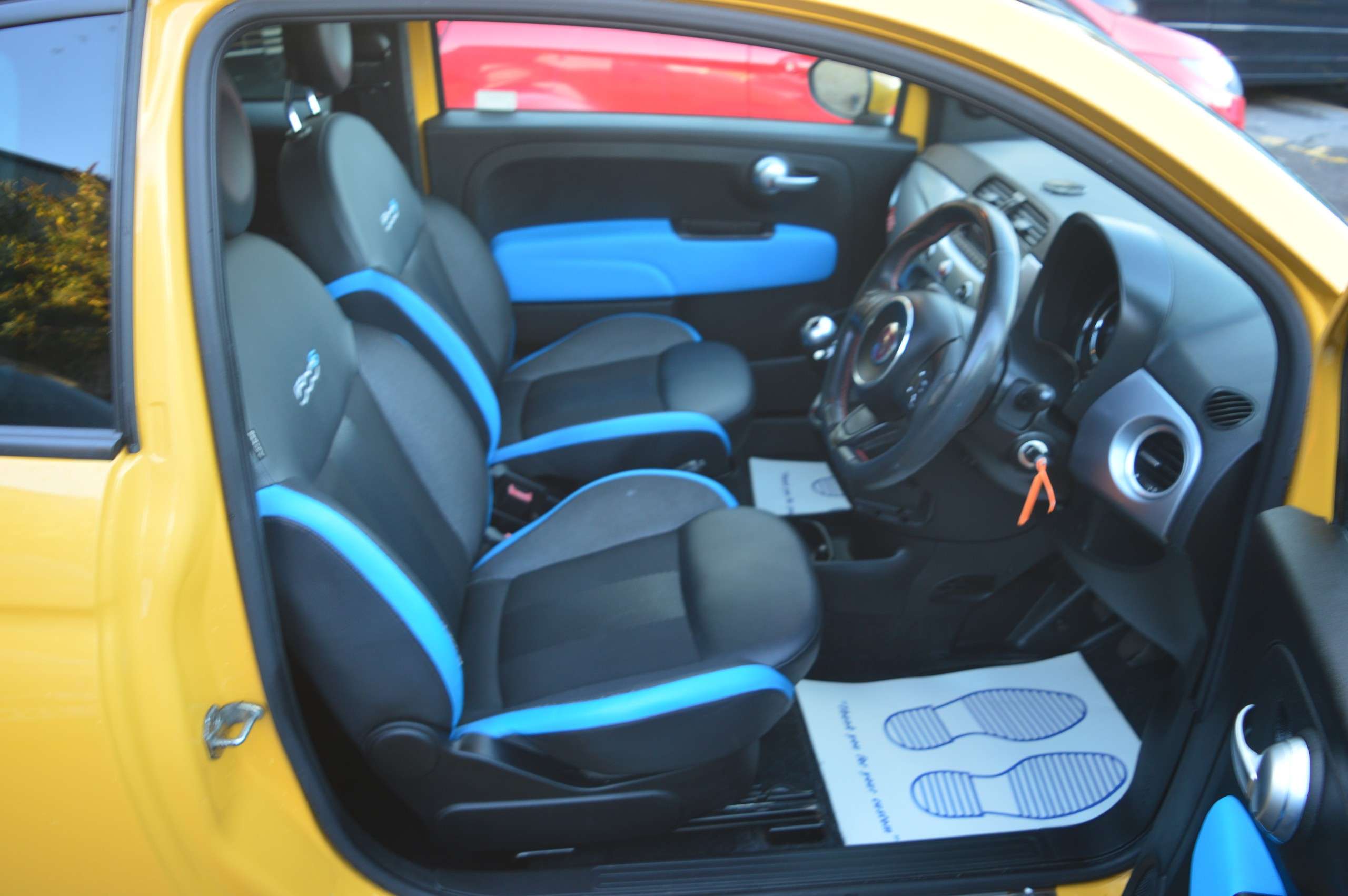 2014 FIAT 500 2014 FIAT 500
