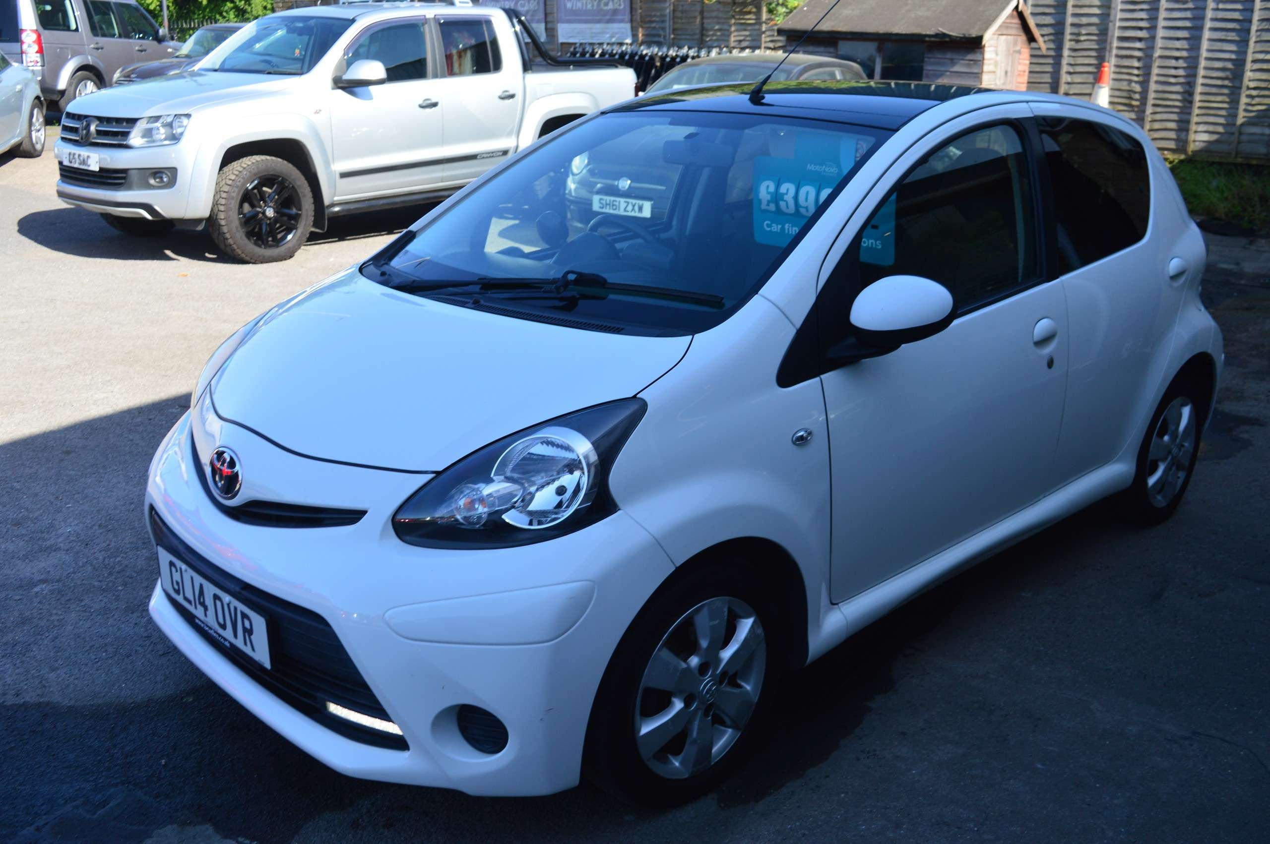 A 2014 TOYOTA AYGO 1.0 VVT-i Move Hatchback 5dr Petrol Manual Euro 5 (68 ps) A 2014 TOYOTA AYGO 1.0 VVT-i Move Hatchback 5dr Petrol Manual Euro 5 (68 ps)