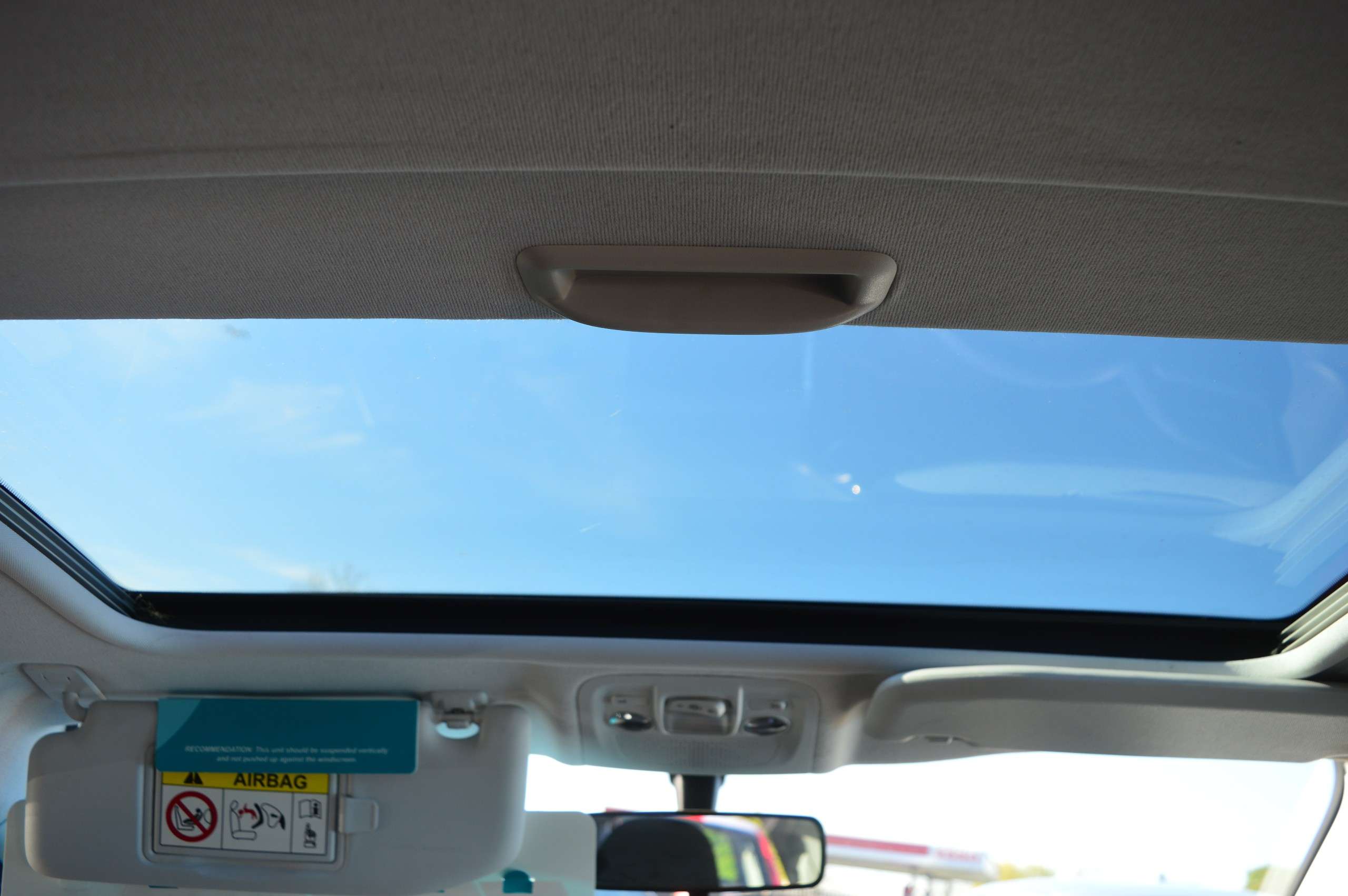 A 2015 PEUGEOT 208 1.2 VTi PureTech Style Hatchback 5dr Petrol Manual Euro 6 (82 ps) A 2015 PEUGEOT 208 1.2 VTi PureTech Style Hatchback 5dr Petrol Manual Euro 6 (82 ps)