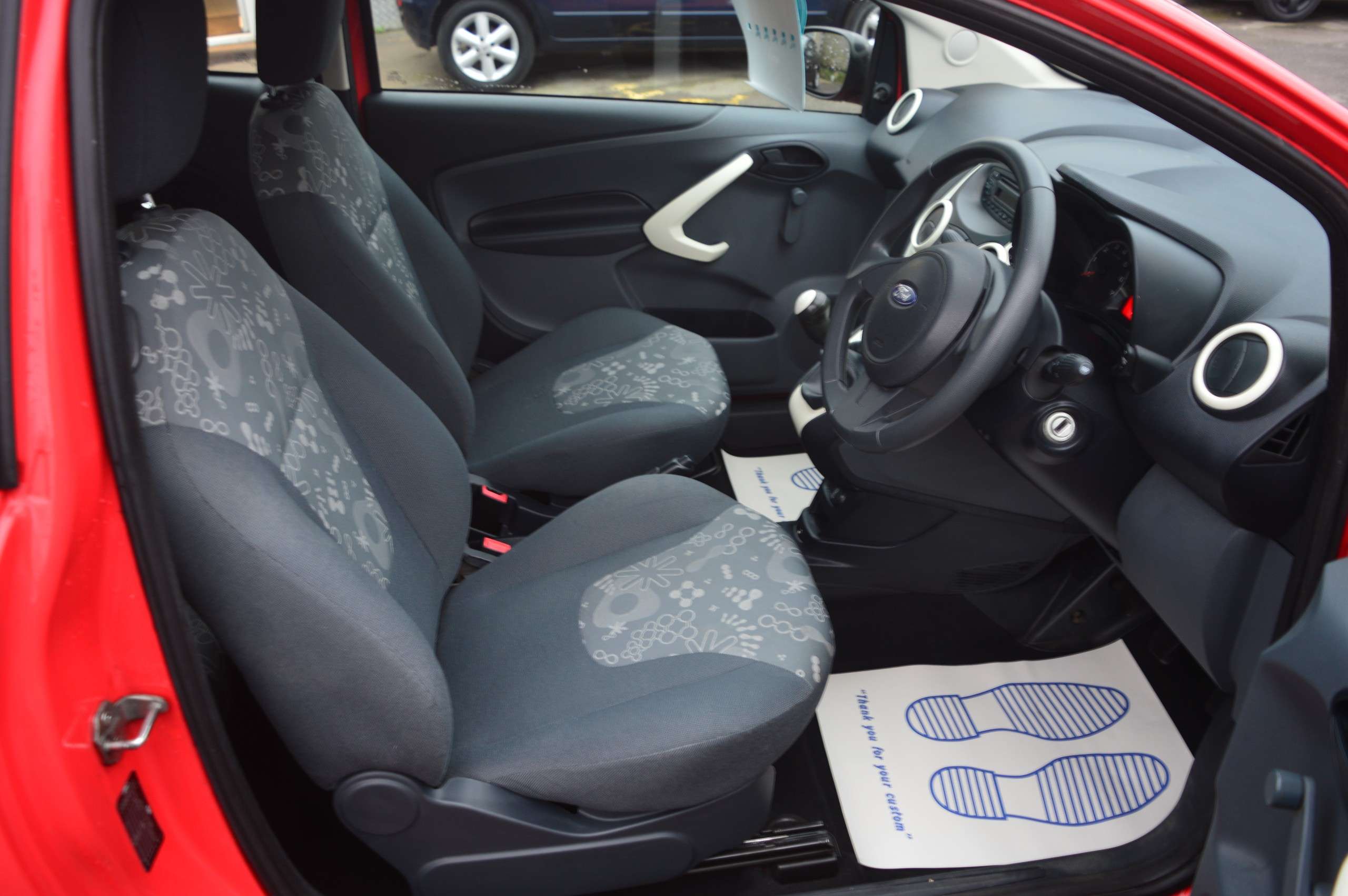 2012 FORD KA 2012 FORD KA