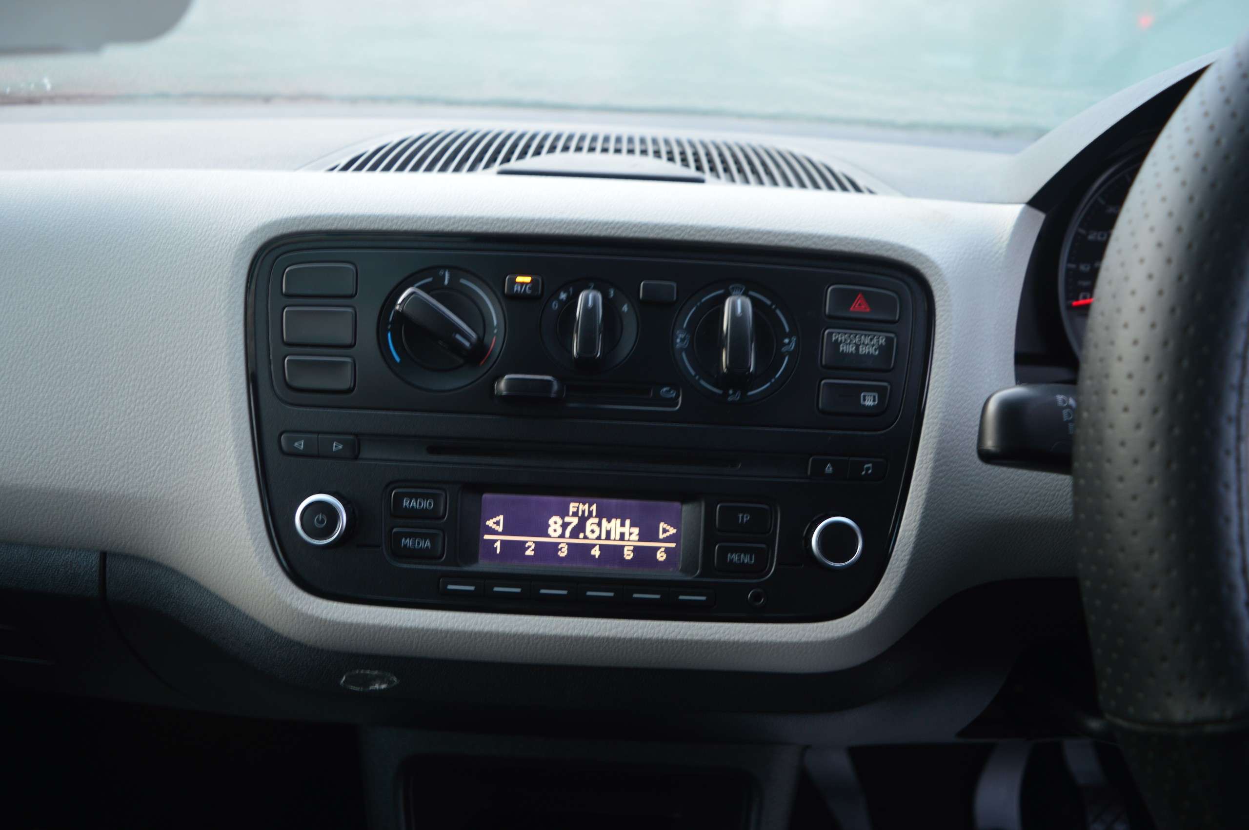 2013 SEAT MII 2013 SEAT MII