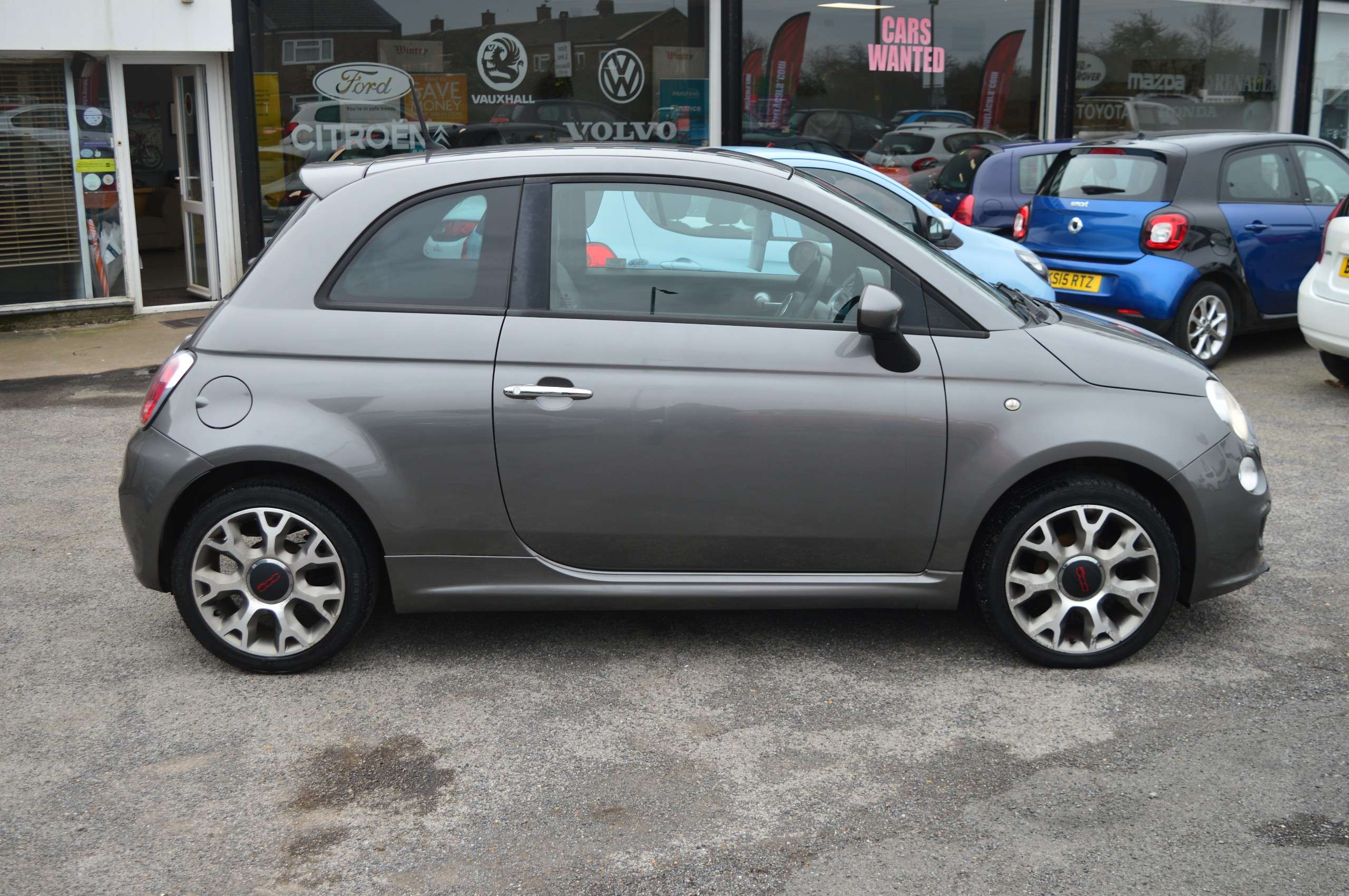2015 FIAT 500 2015 FIAT 500